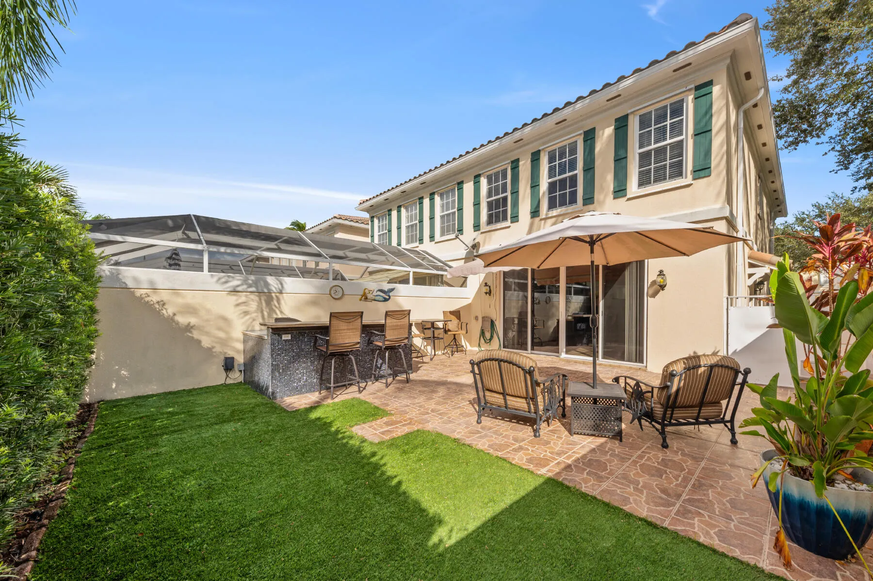 477 Capistrano Drive