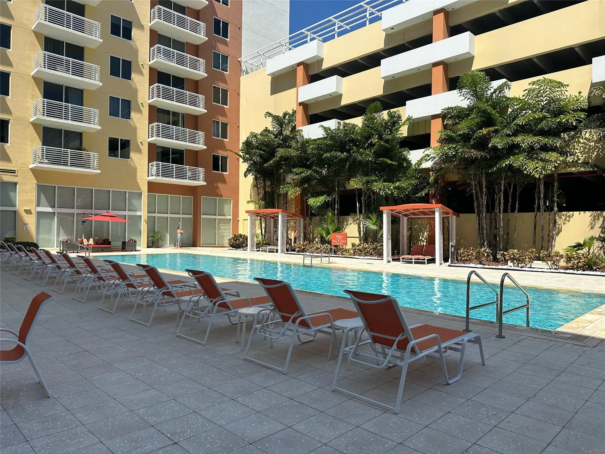 2775 NE 187TH Street #621