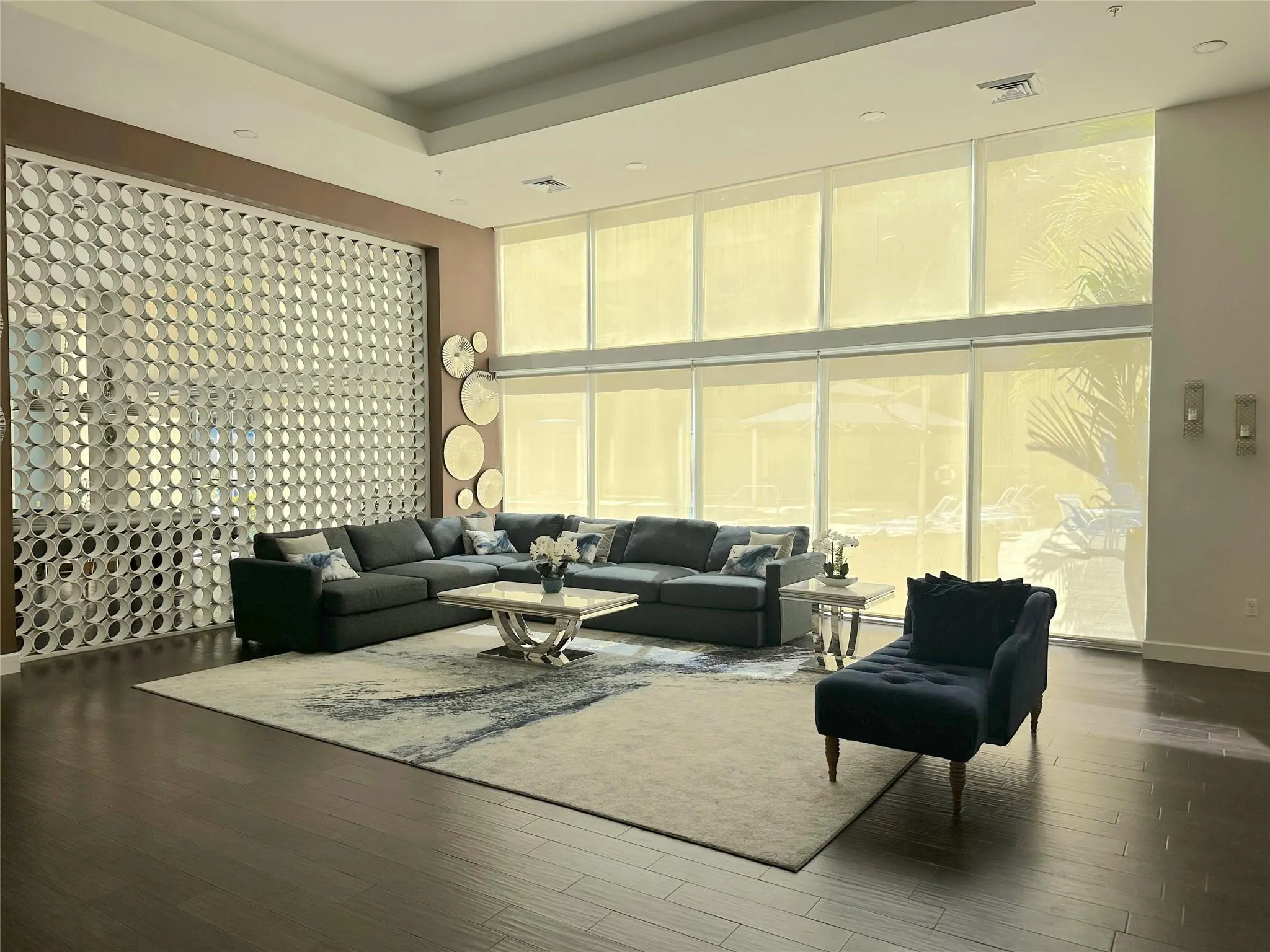 2775 NE 187TH Street #621