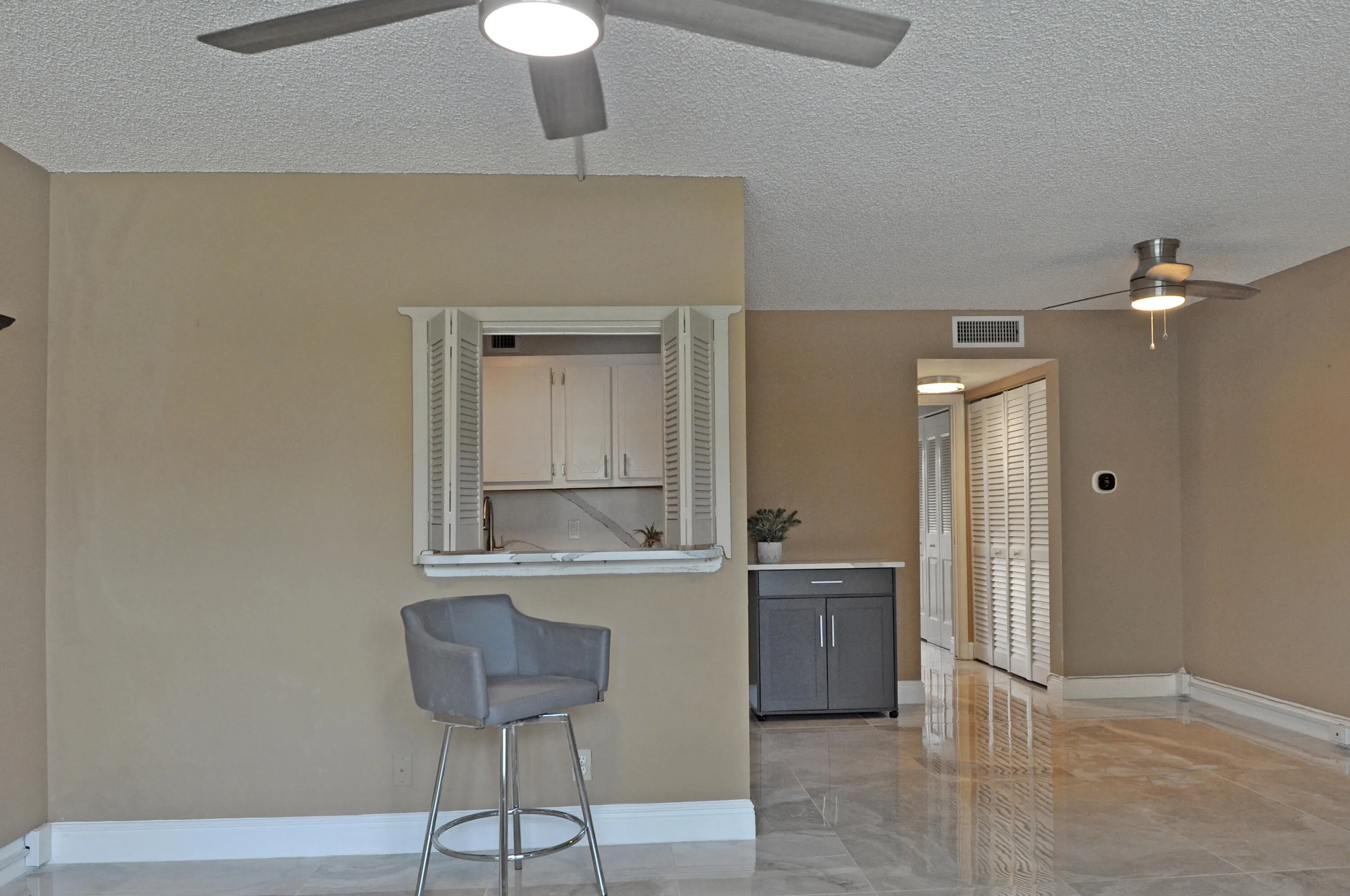 238 Chatham L