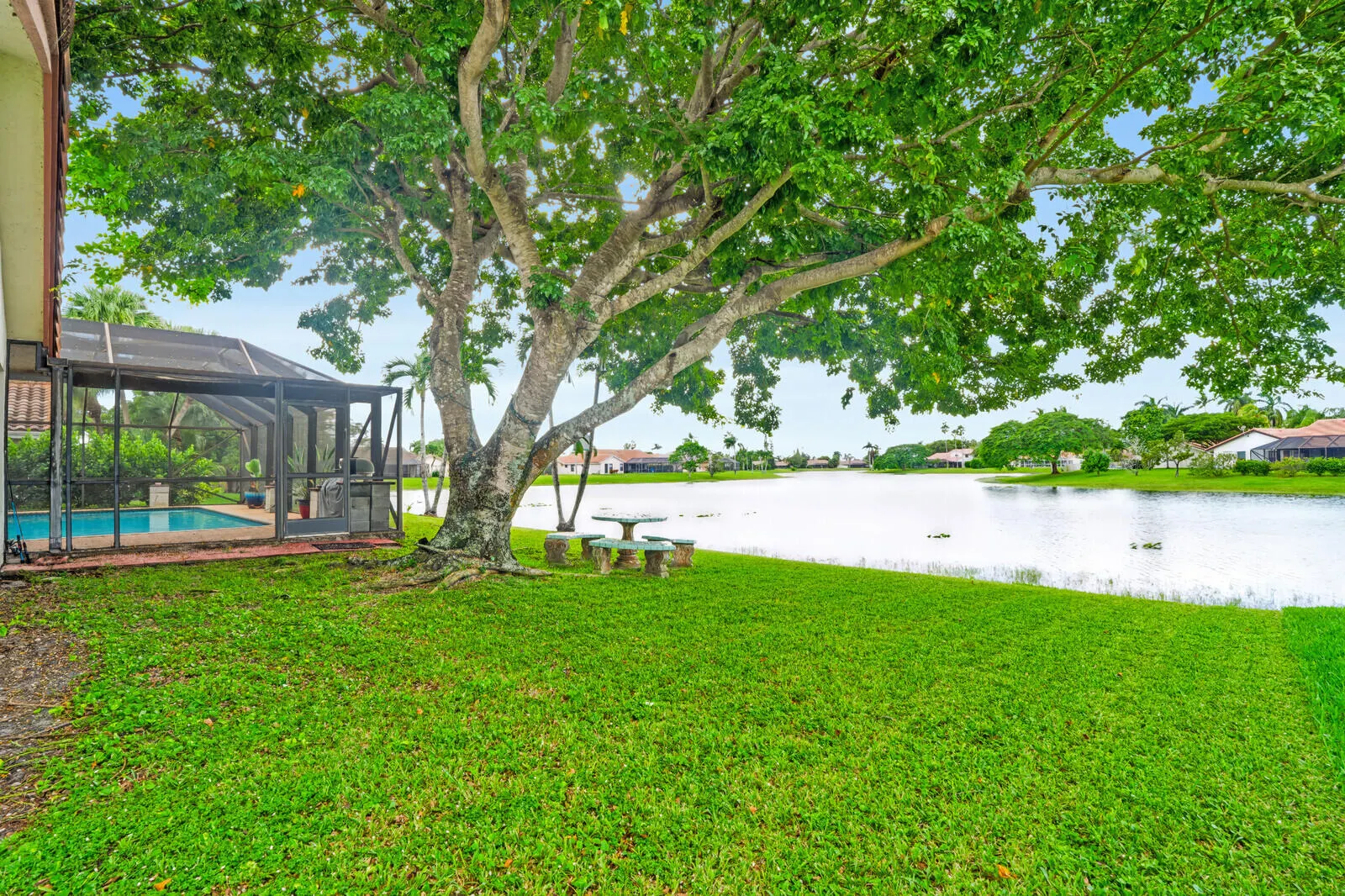 11235 ISLAND LAKES Lane