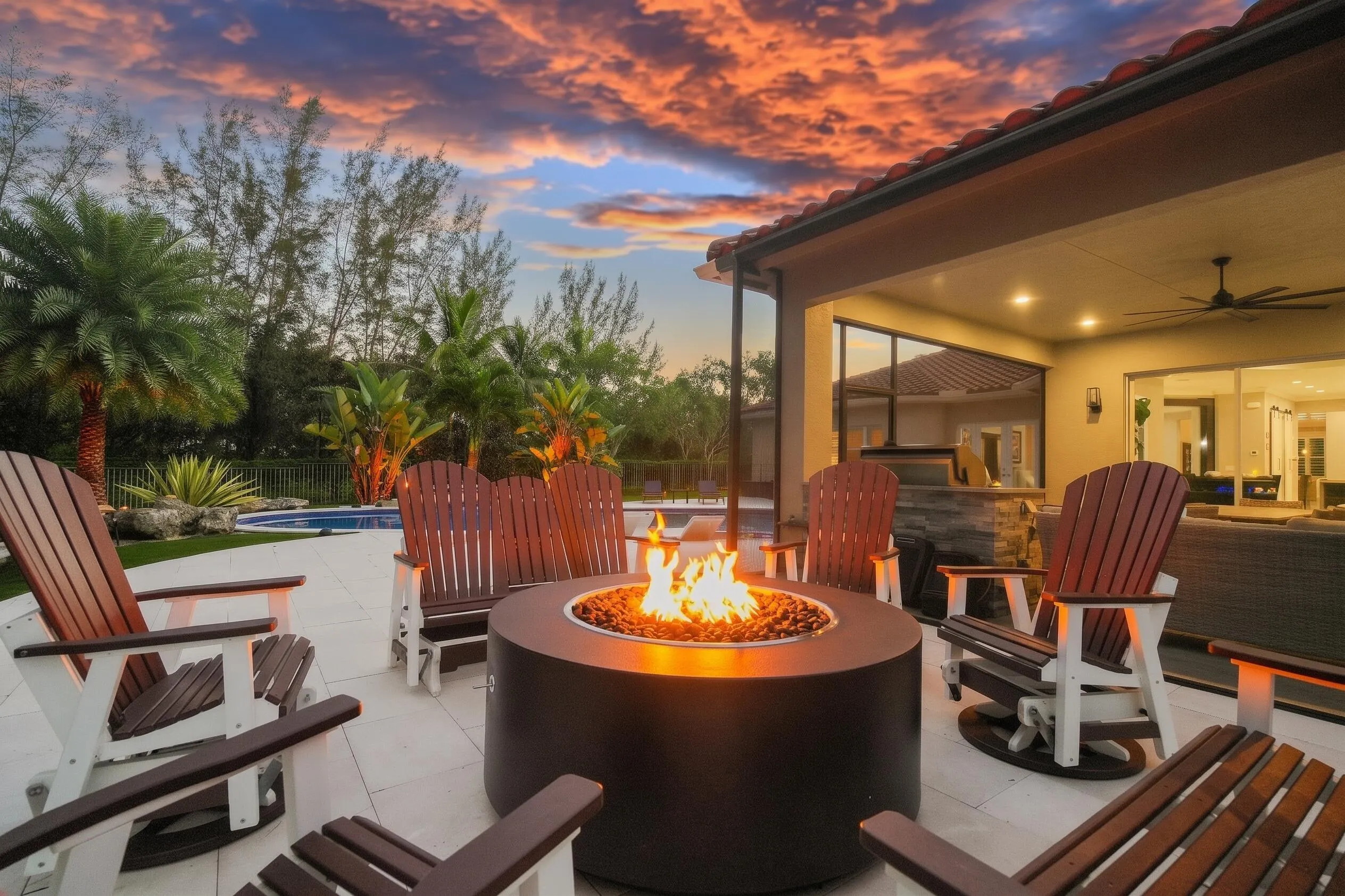 7630 Maywood Crest Drive