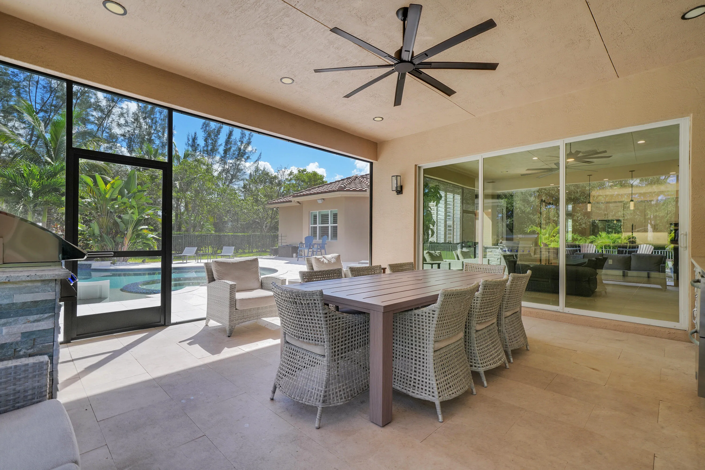 7630 Maywood Crest Drive