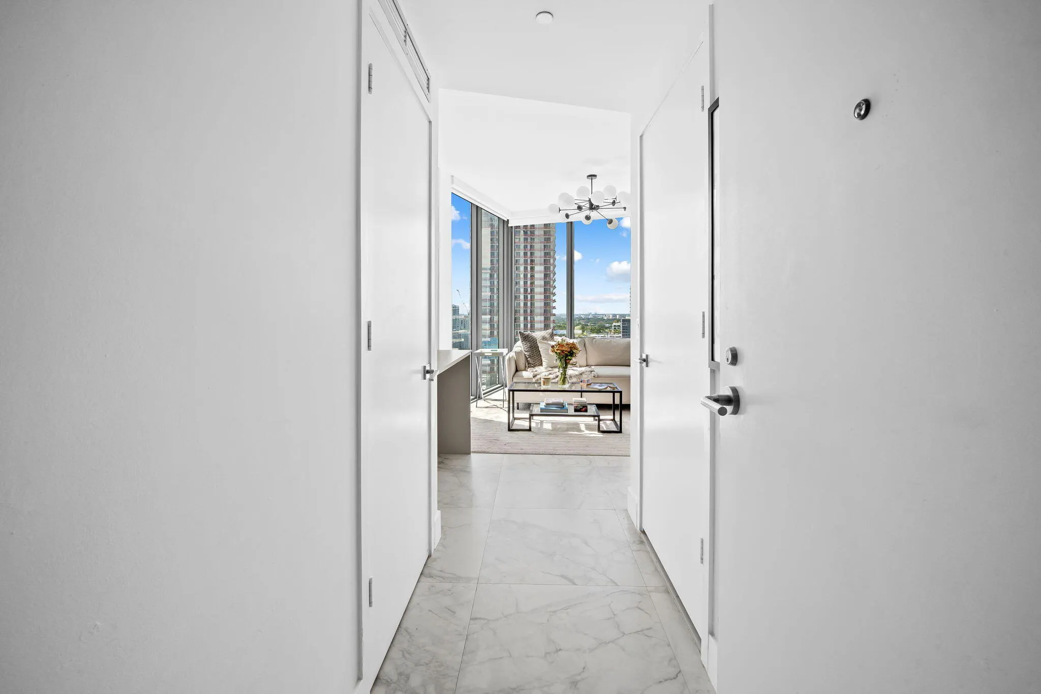 2900 NE 7th Avenue #1909