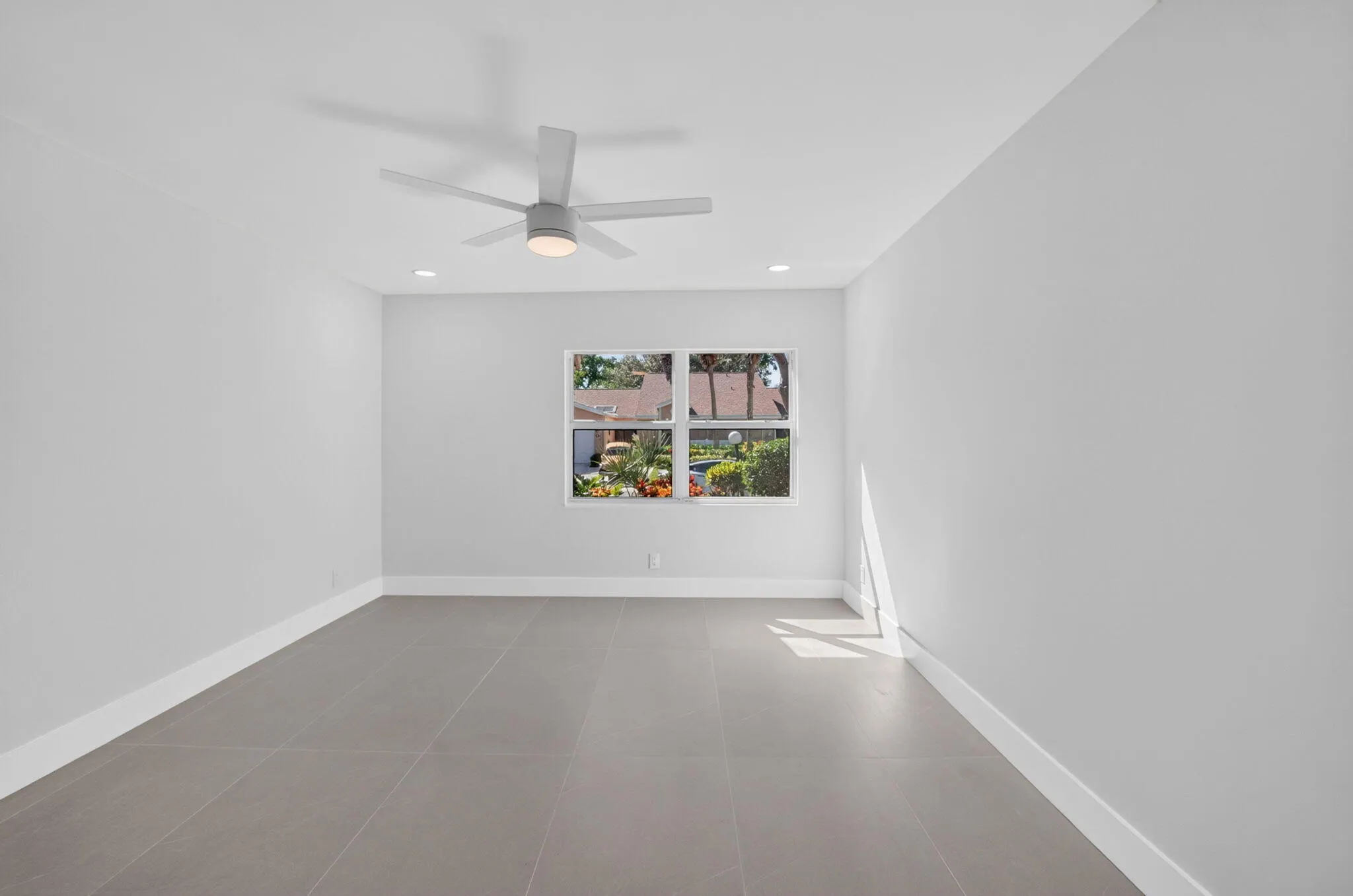 8279 Summerbreeze Lane