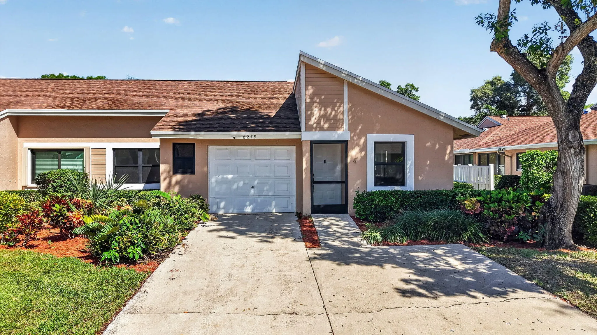 8279 Summerbreeze Lane