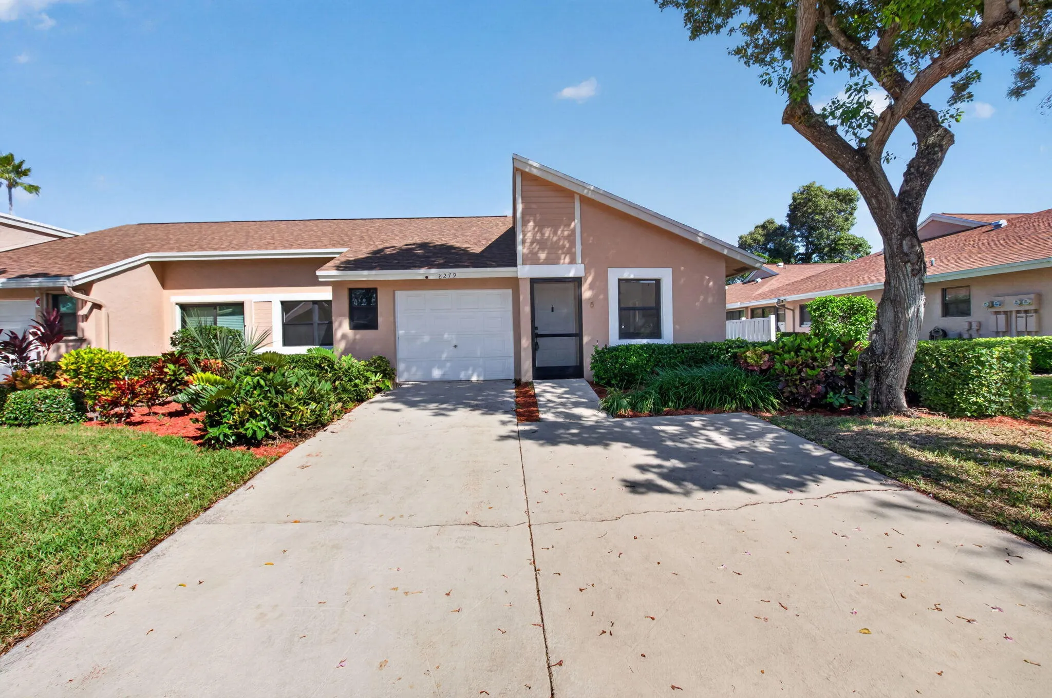 8279 Summerbreeze Lane
