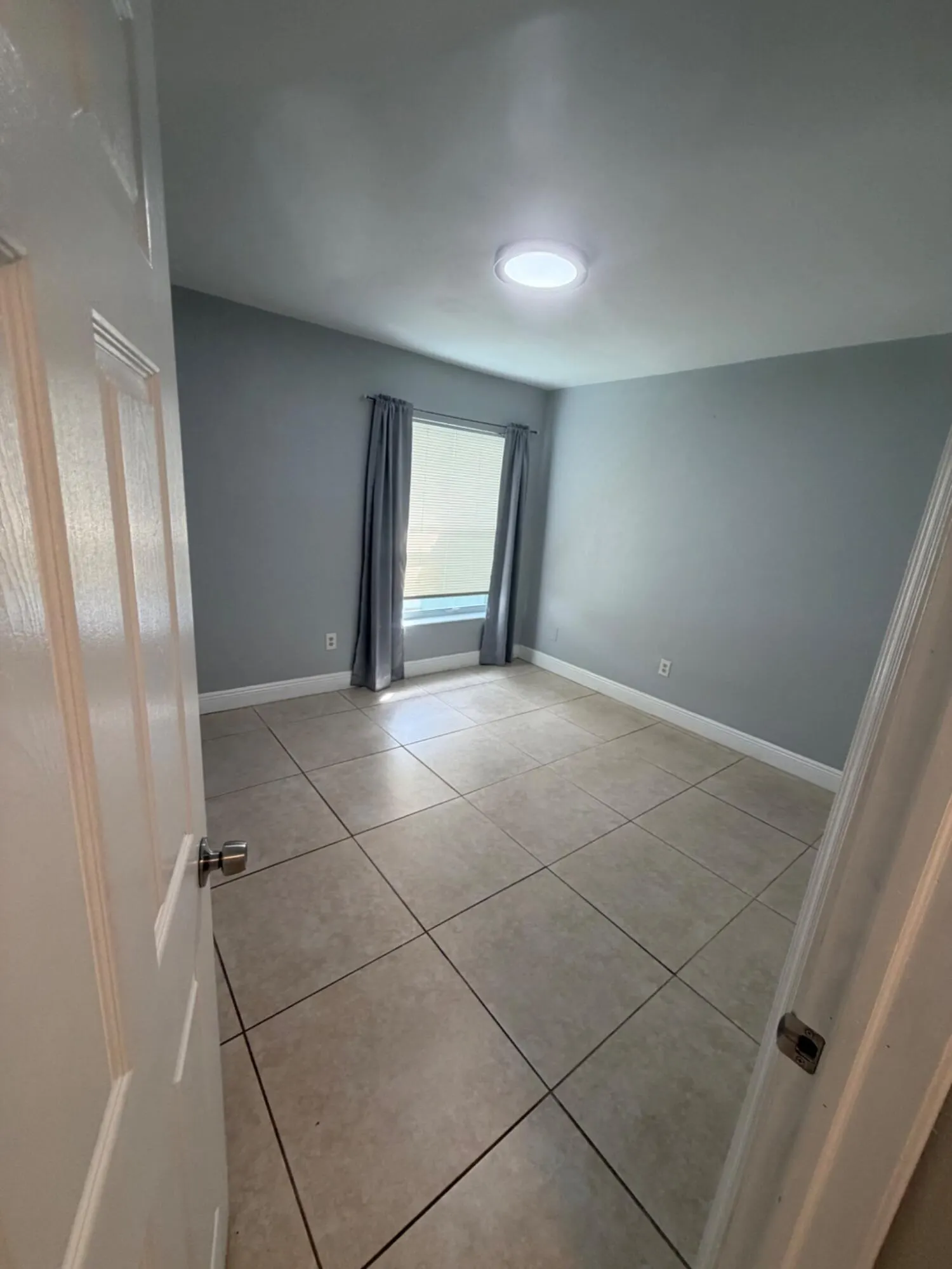 2910 NW 195TH Street