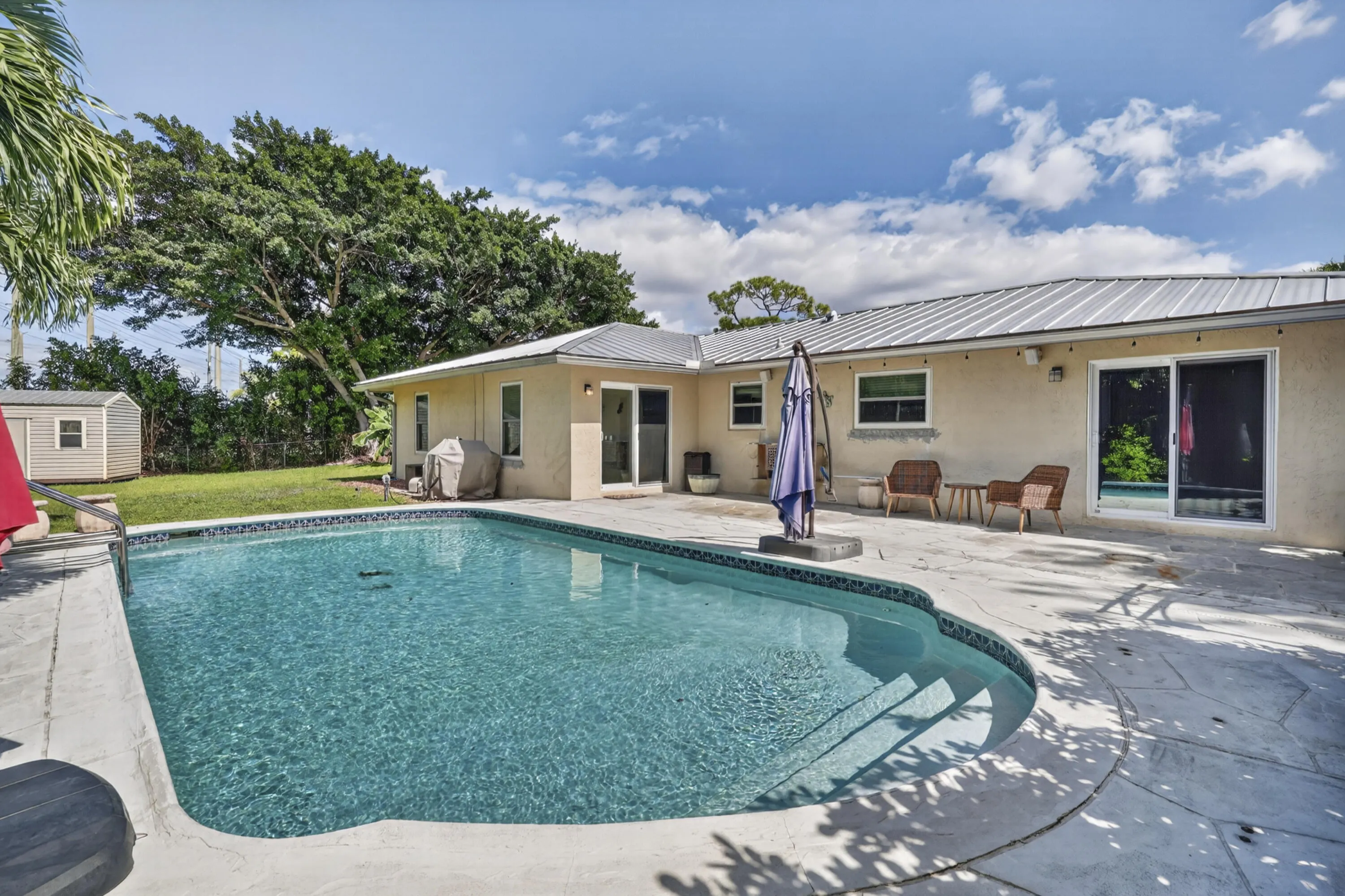 127 Raven Court