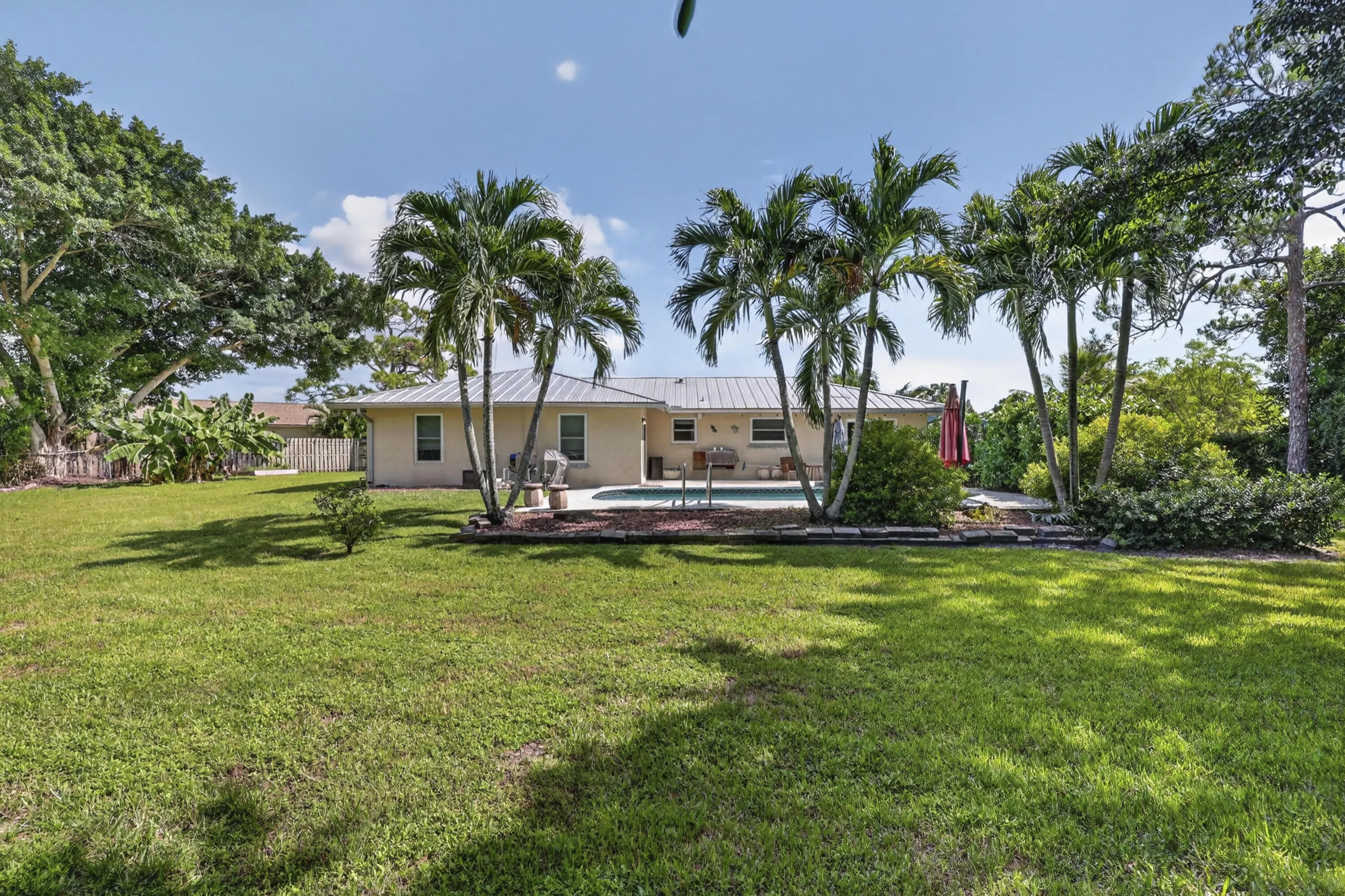 127 Raven Court