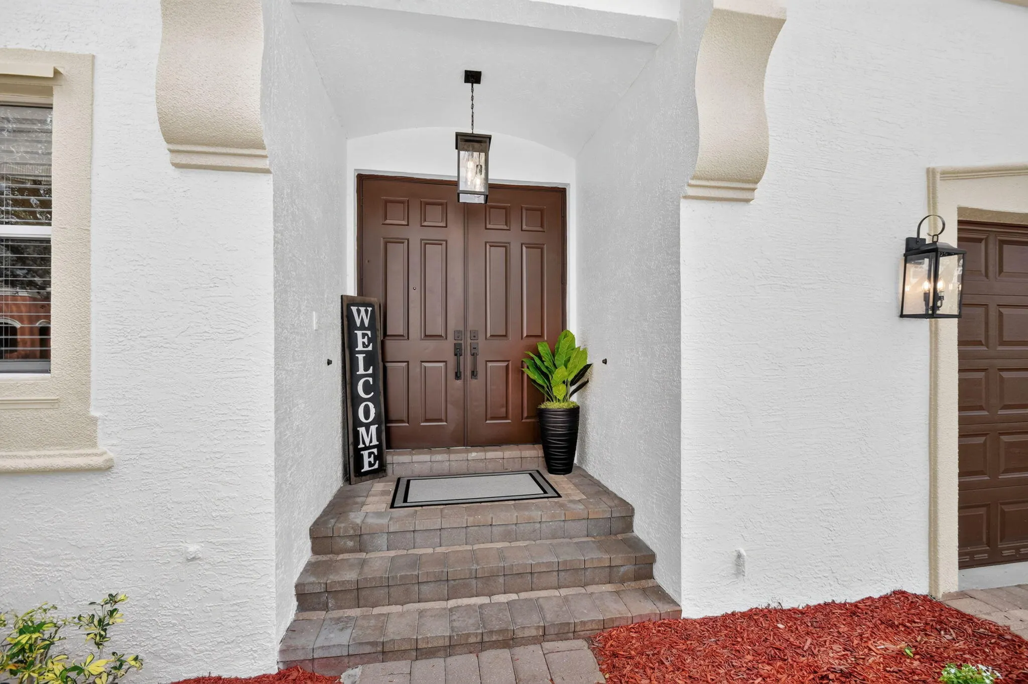 2286 MERRIWEATHER Way