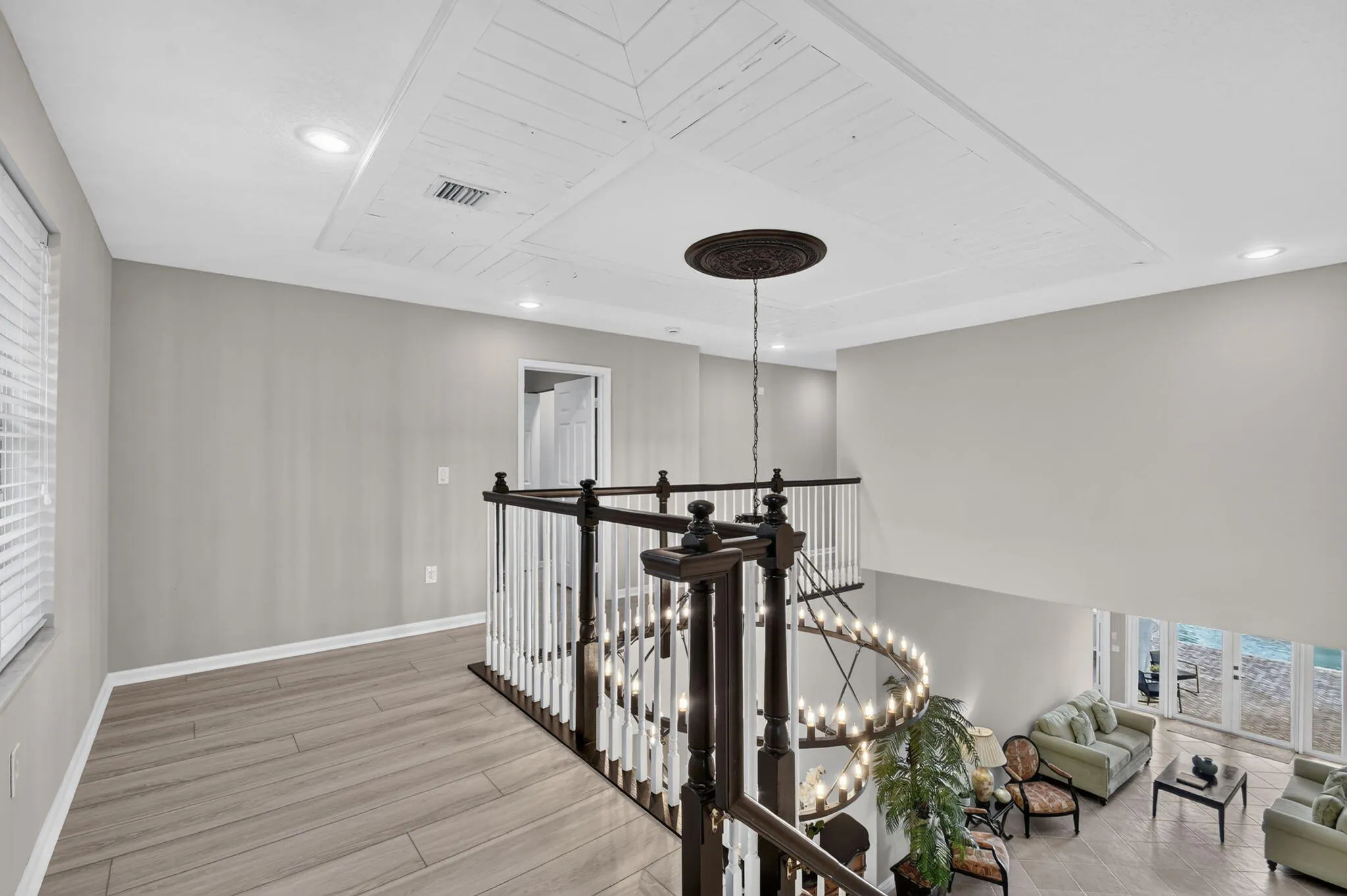 2286 MERRIWEATHER Way