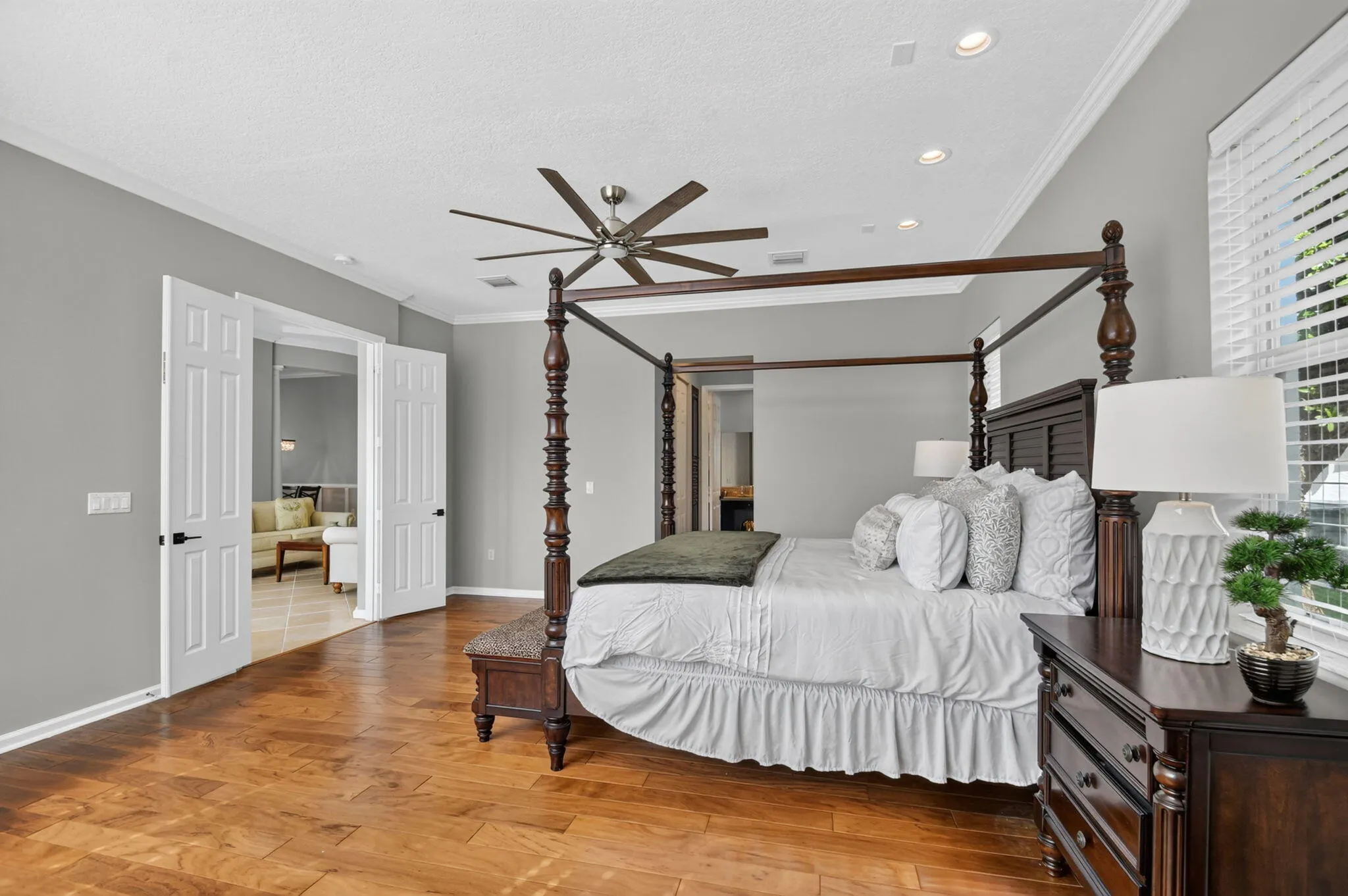 2286 MERRIWEATHER Way