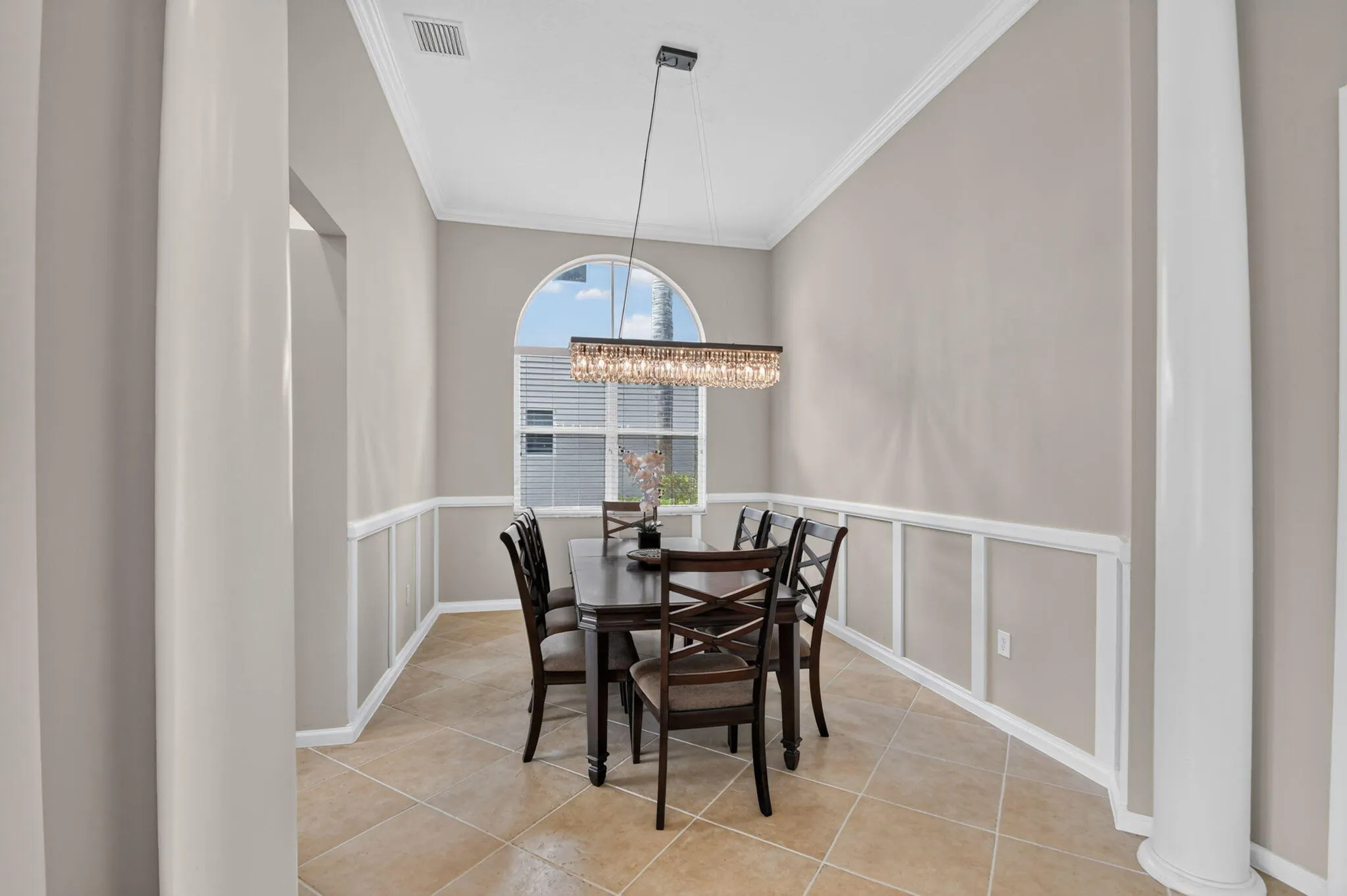 2286 MERRIWEATHER Way