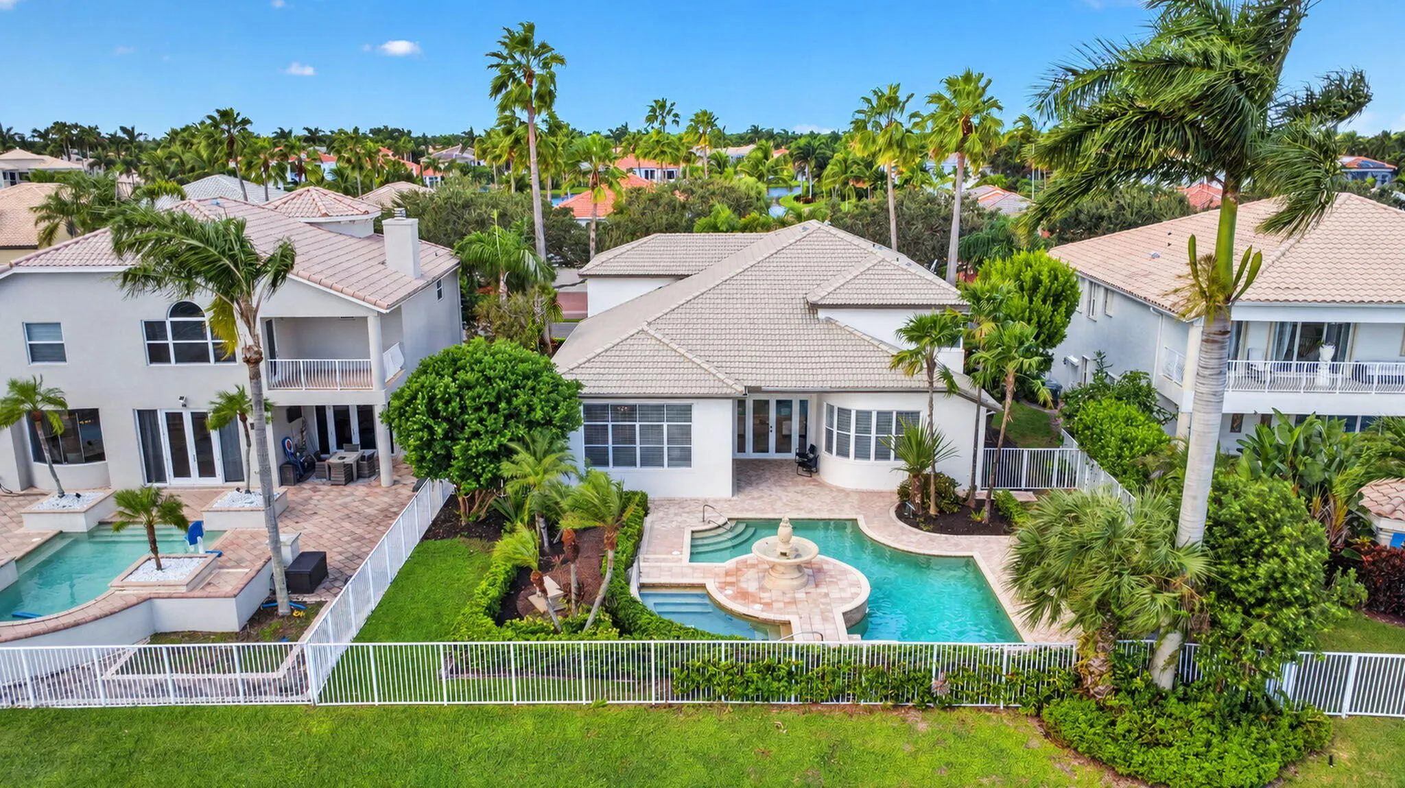 2286 MERRIWEATHER Way