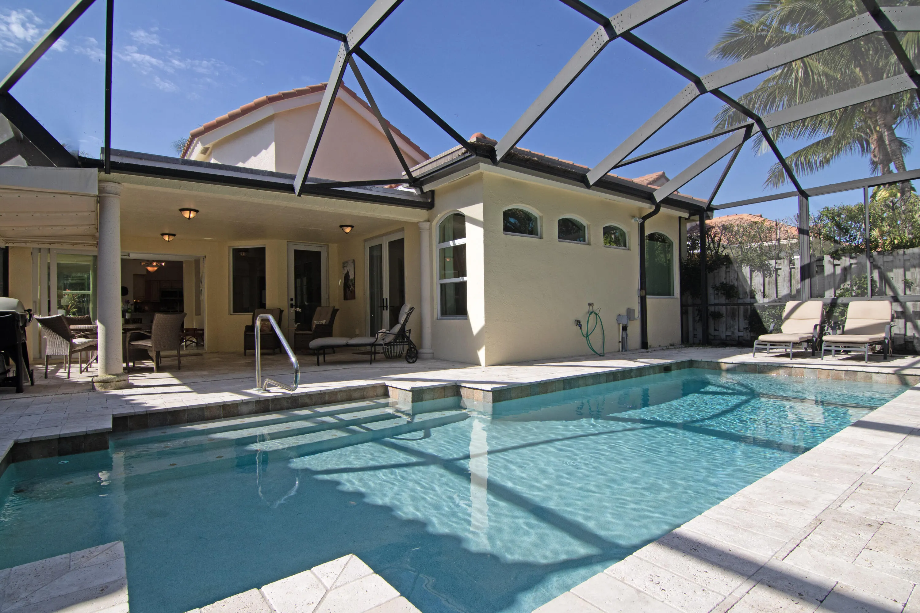 12587 Mallet Circle