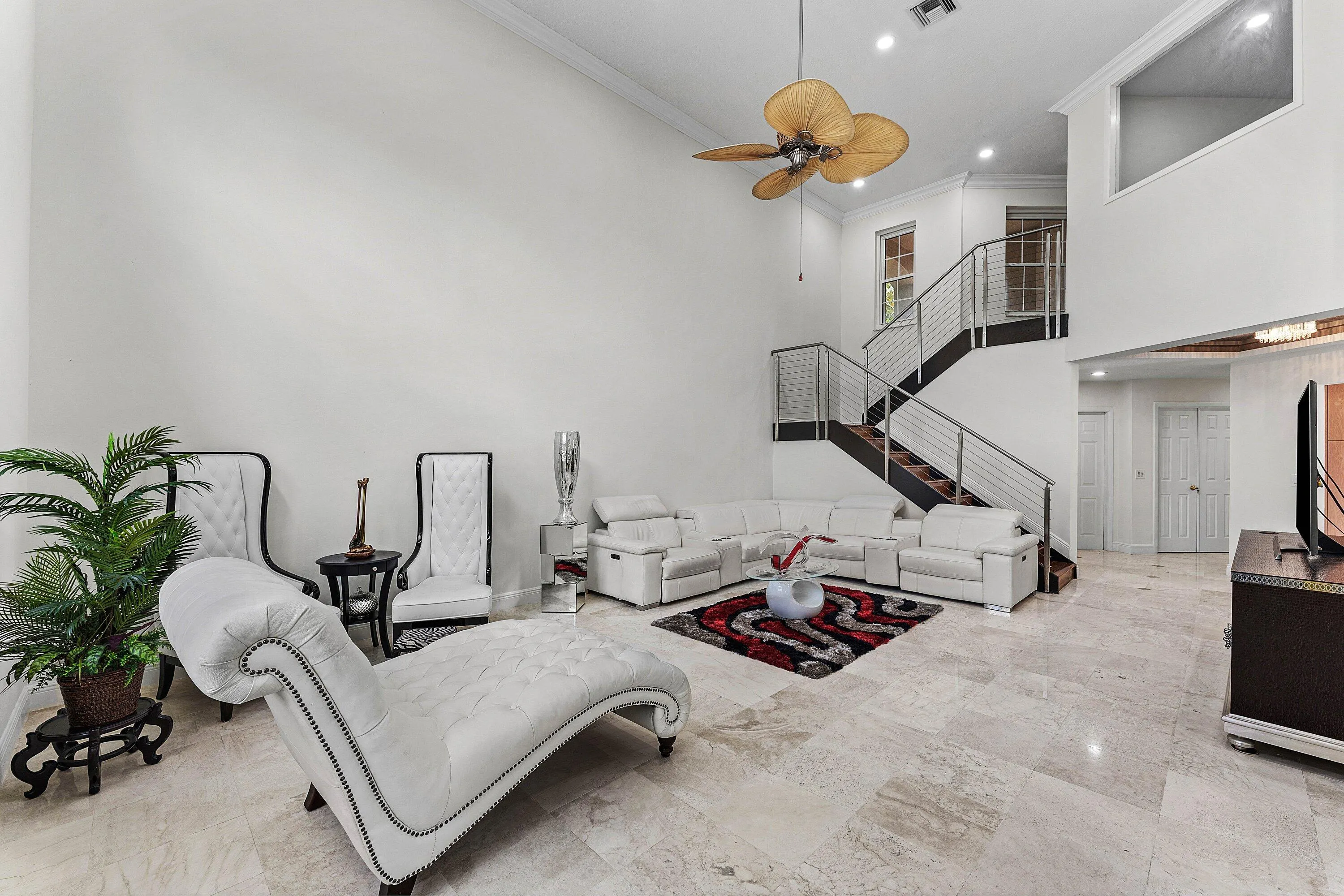 6486 Brava Way