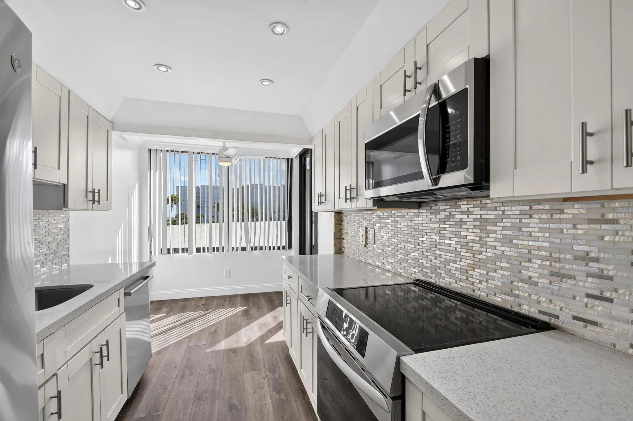 3589 S OCEAN Boulevard #303