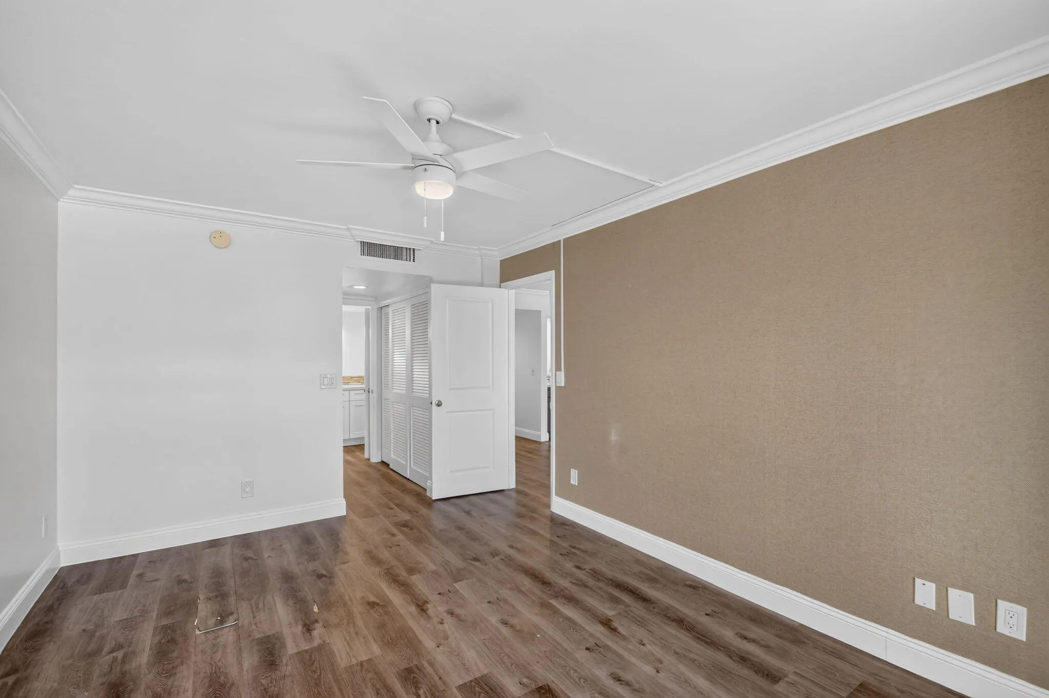 3589 S OCEAN Boulevard #303