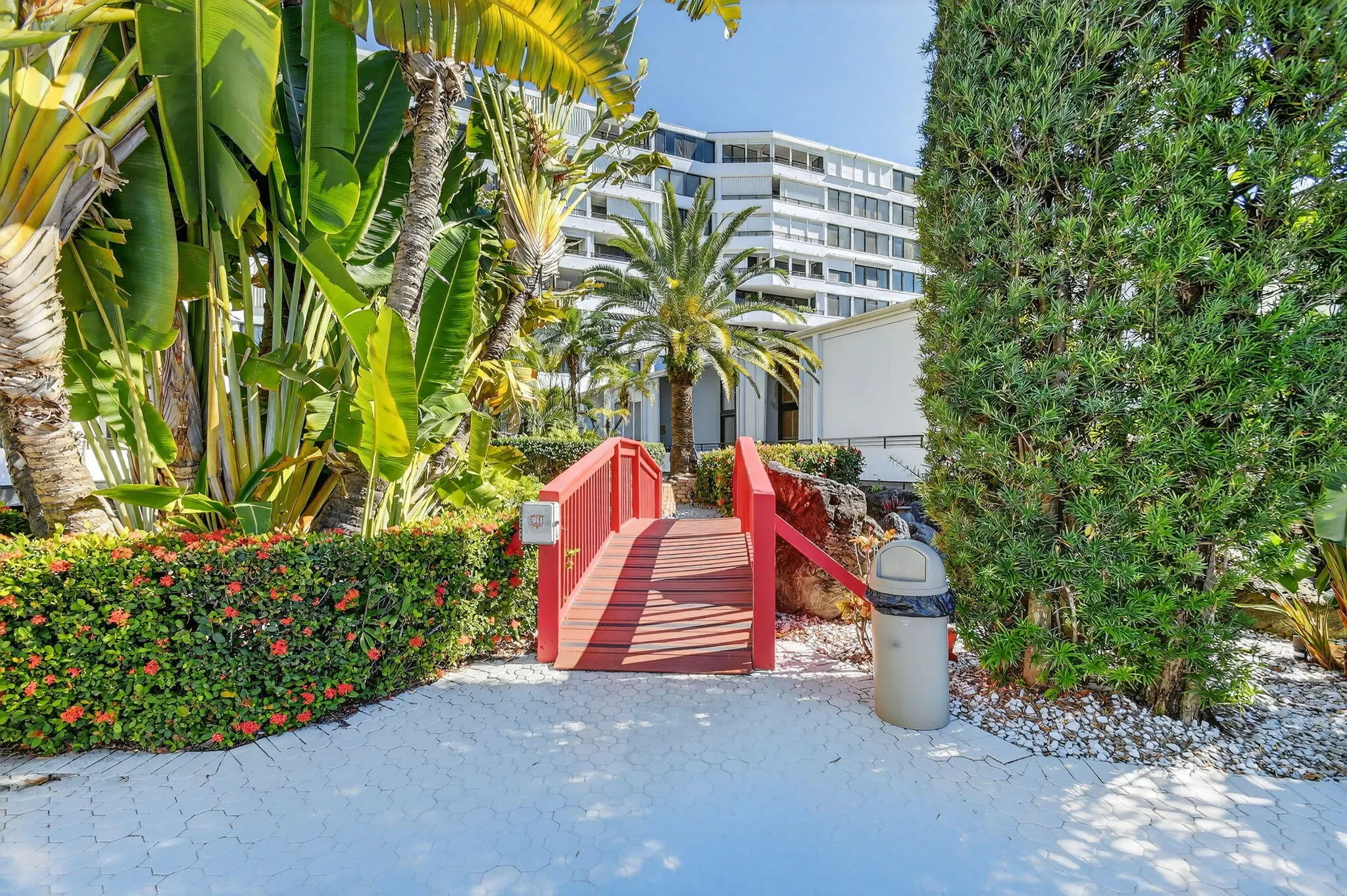 3589 S OCEAN Boulevard #303