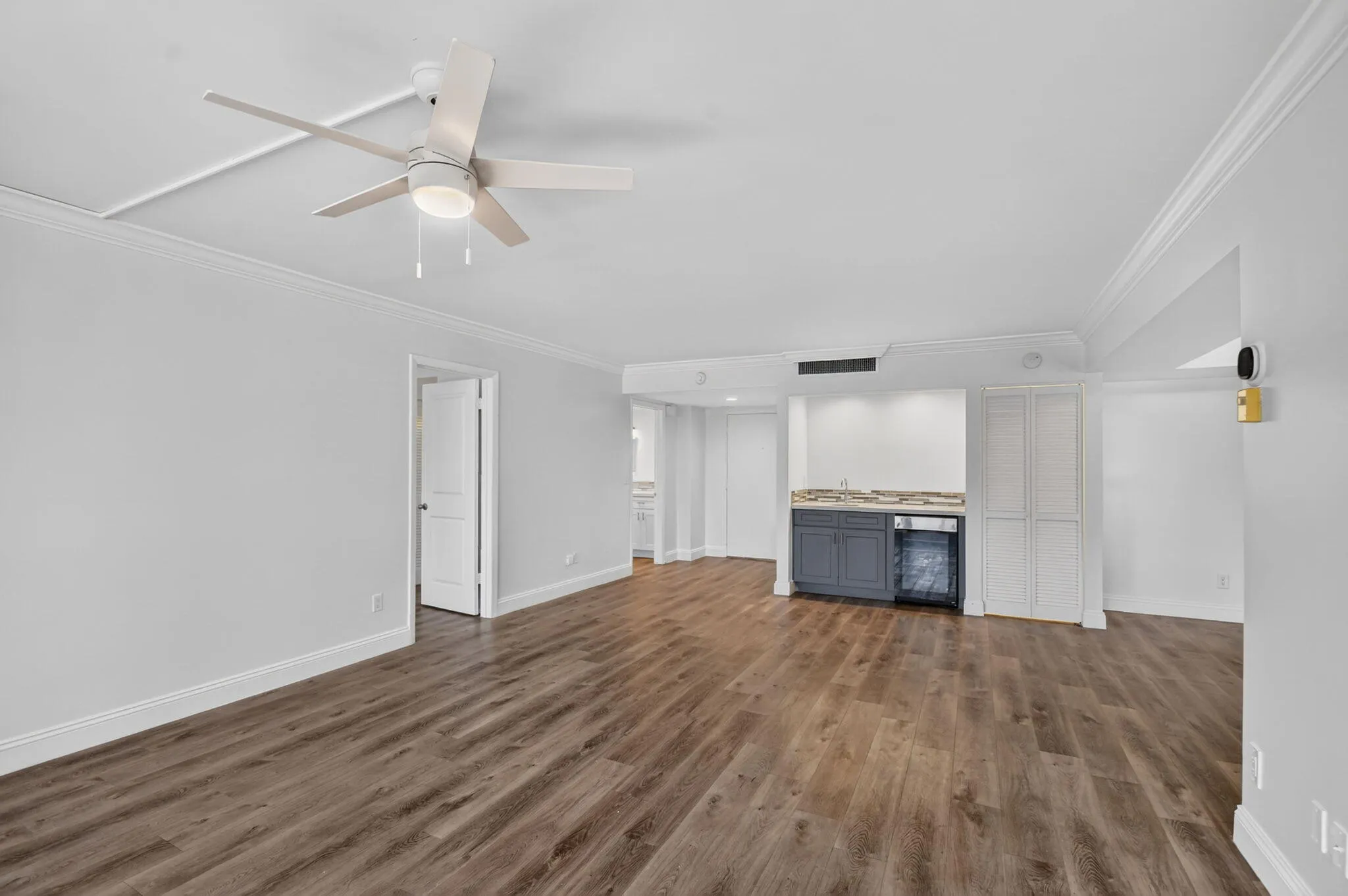 3589 S OCEAN Boulevard #303