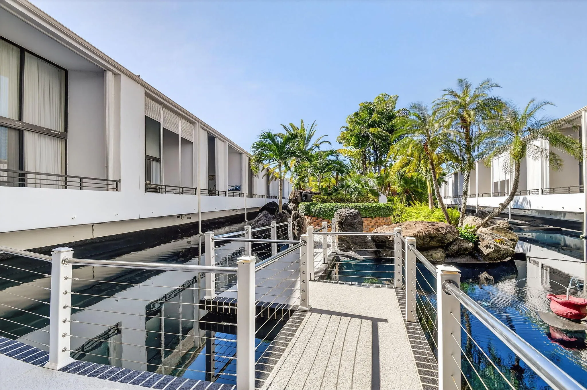 3589 S OCEAN Boulevard #303