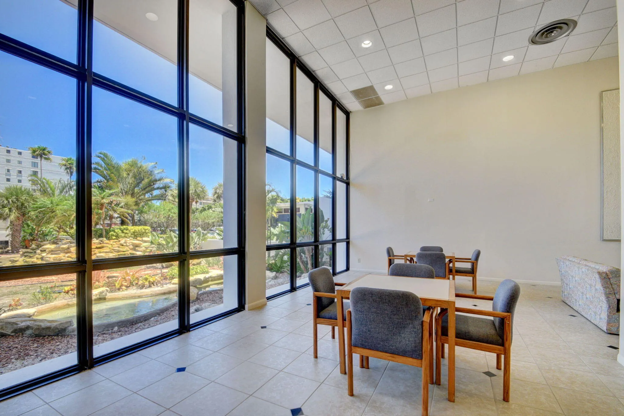 3589 S OCEAN Boulevard #303