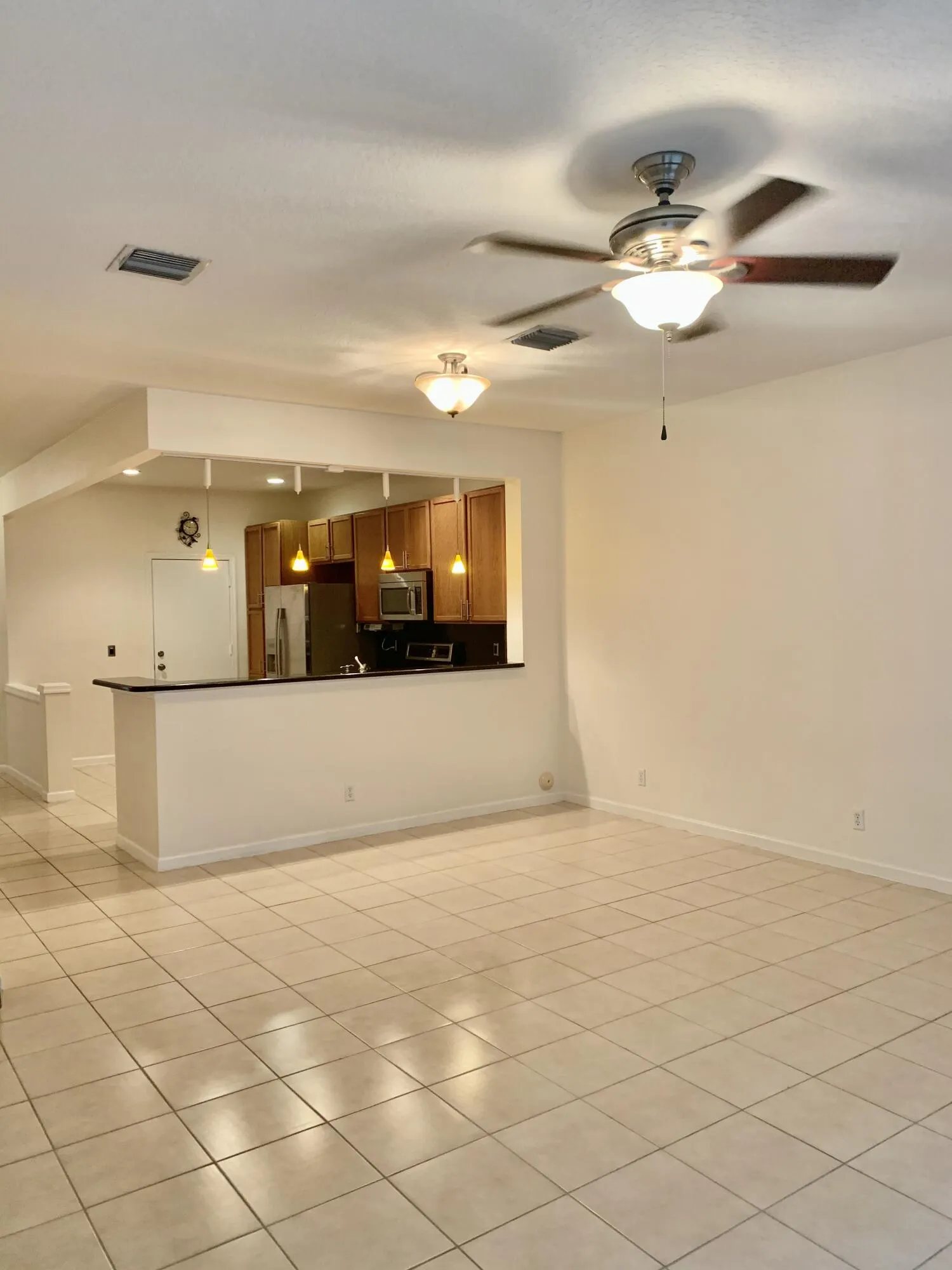 1035 WOODFIELD Road