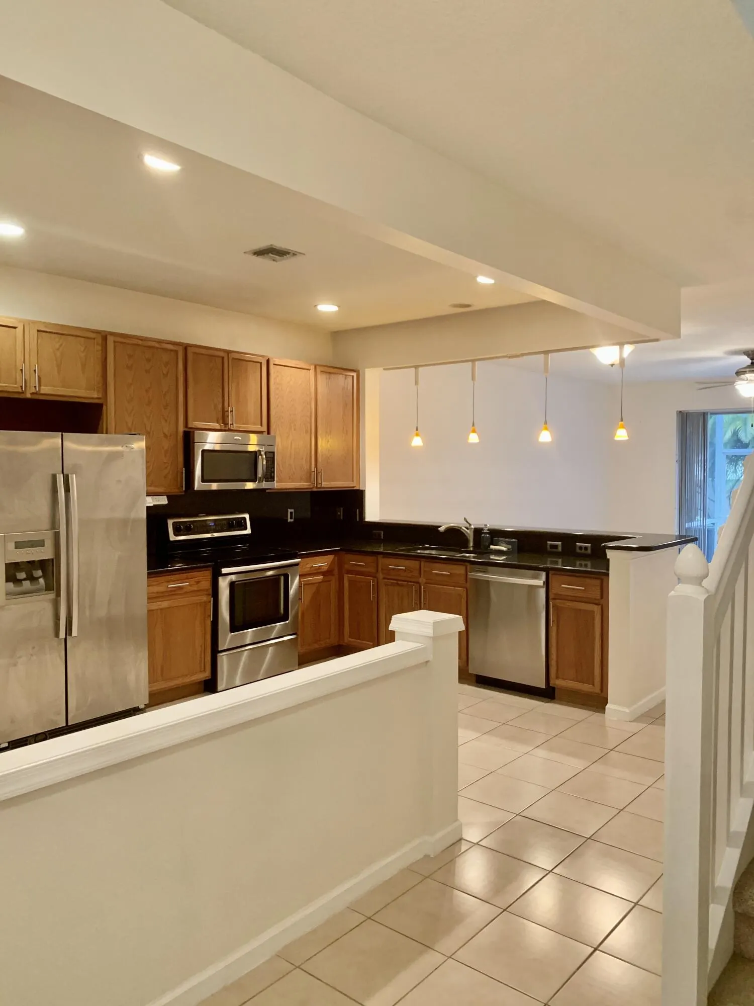 1035 WOODFIELD Road