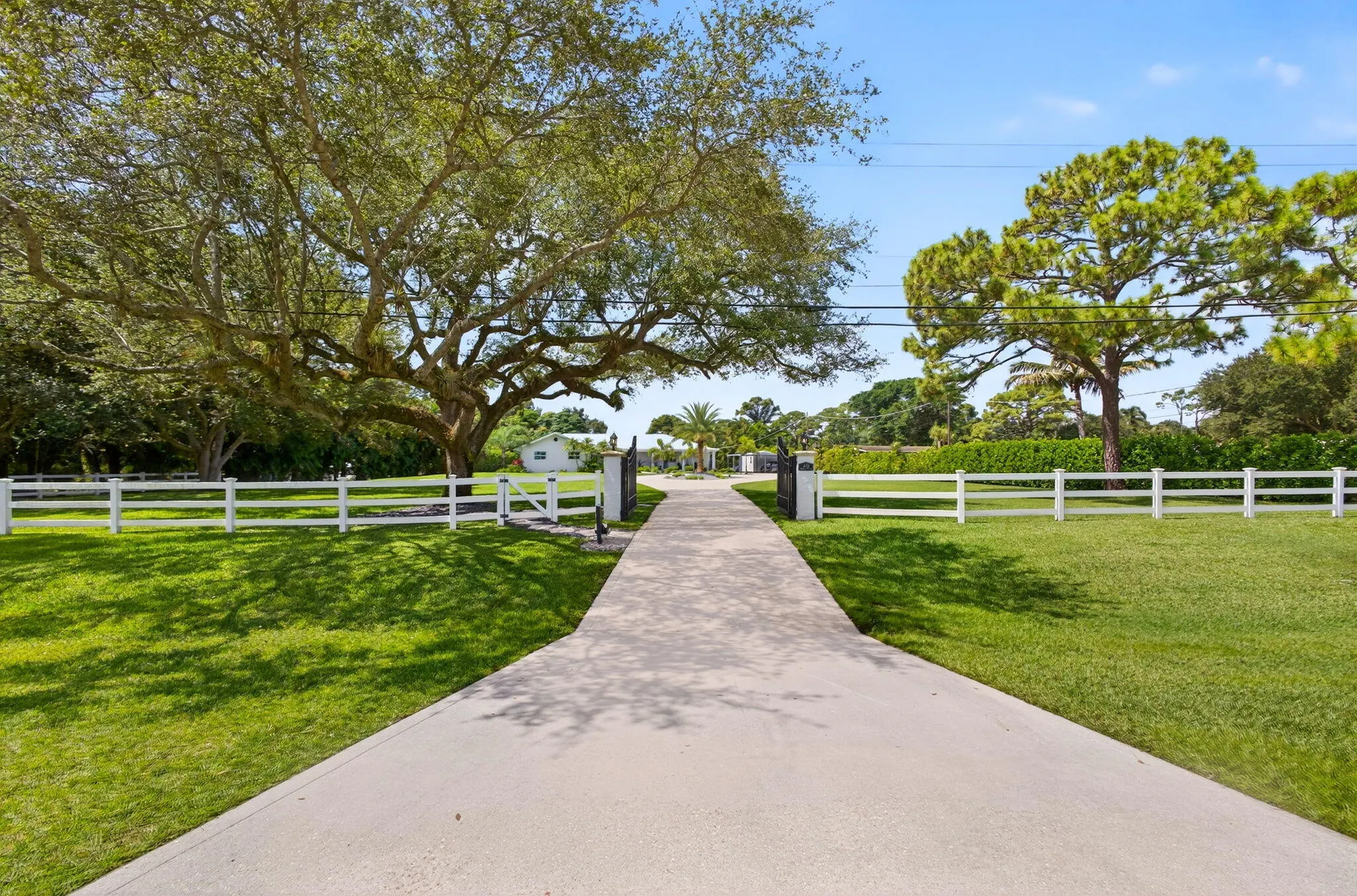4628 Square Lake Drive