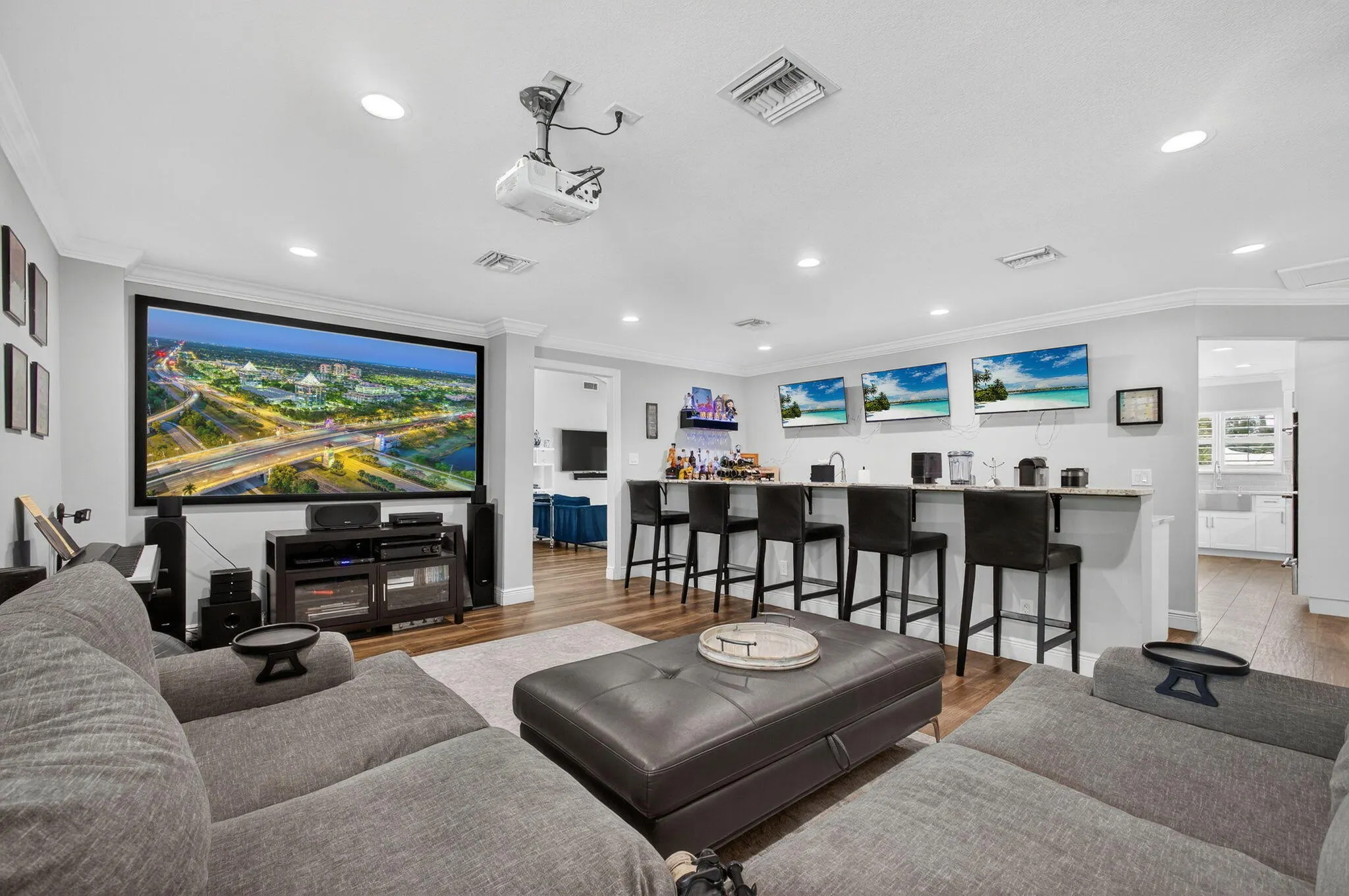 4628 Square Lake Drive