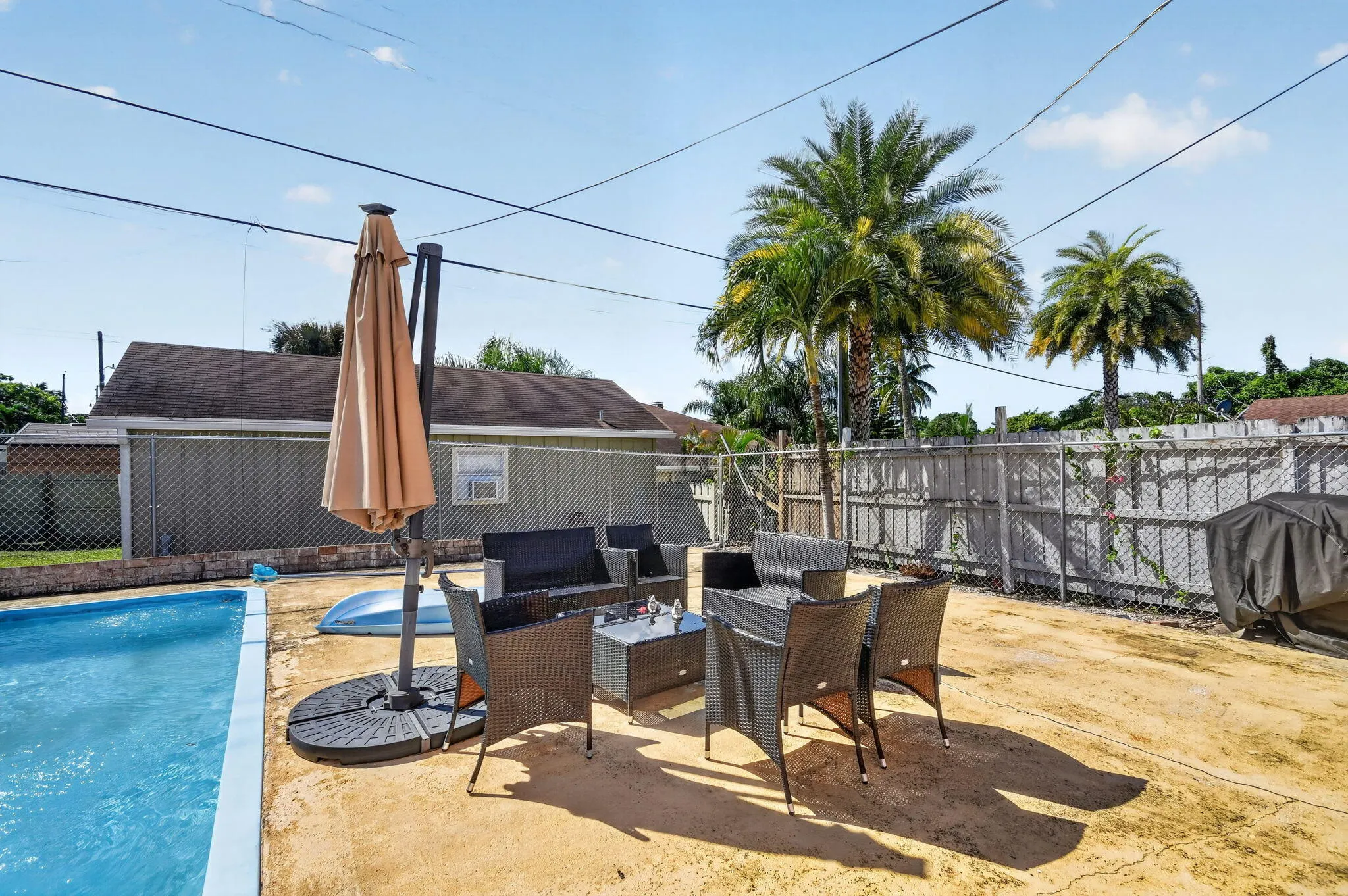 932 Mcintosh Street