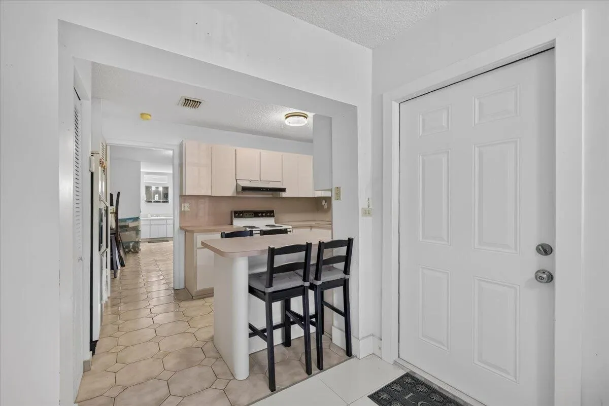 2028 SW 23RD Terrace