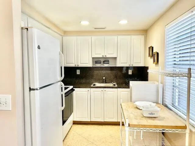 715 Normandy O Lane