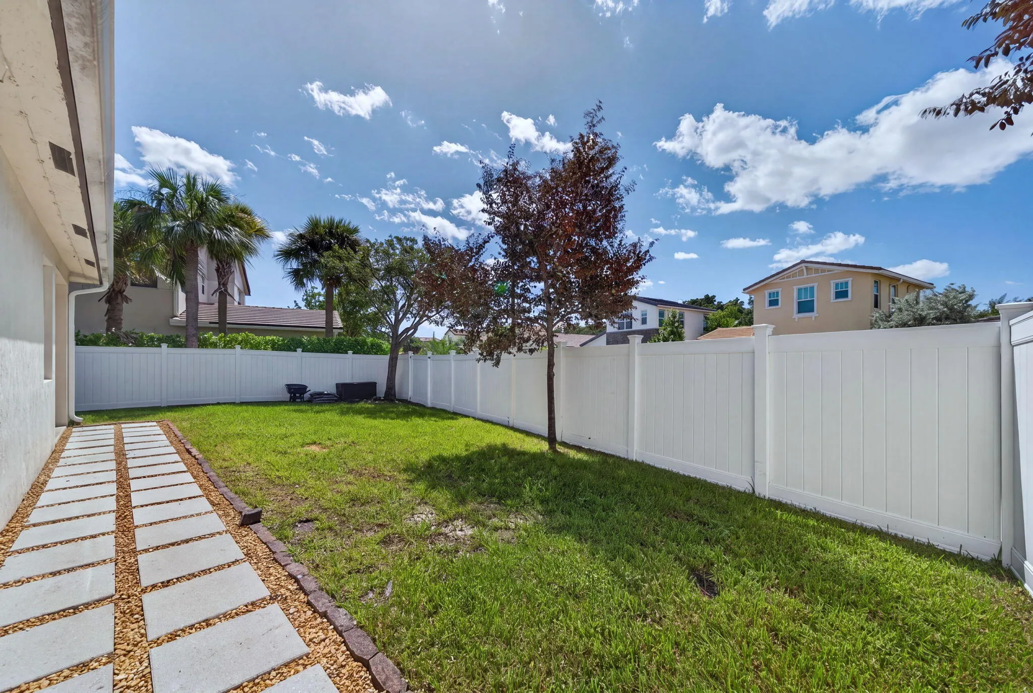 4080 Rosa Drive