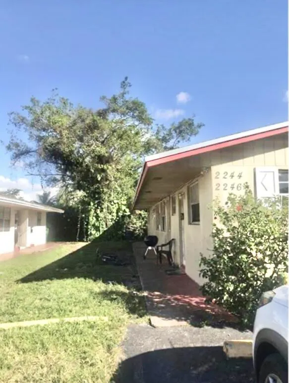 2240 NW 59TH Terrace #1-4