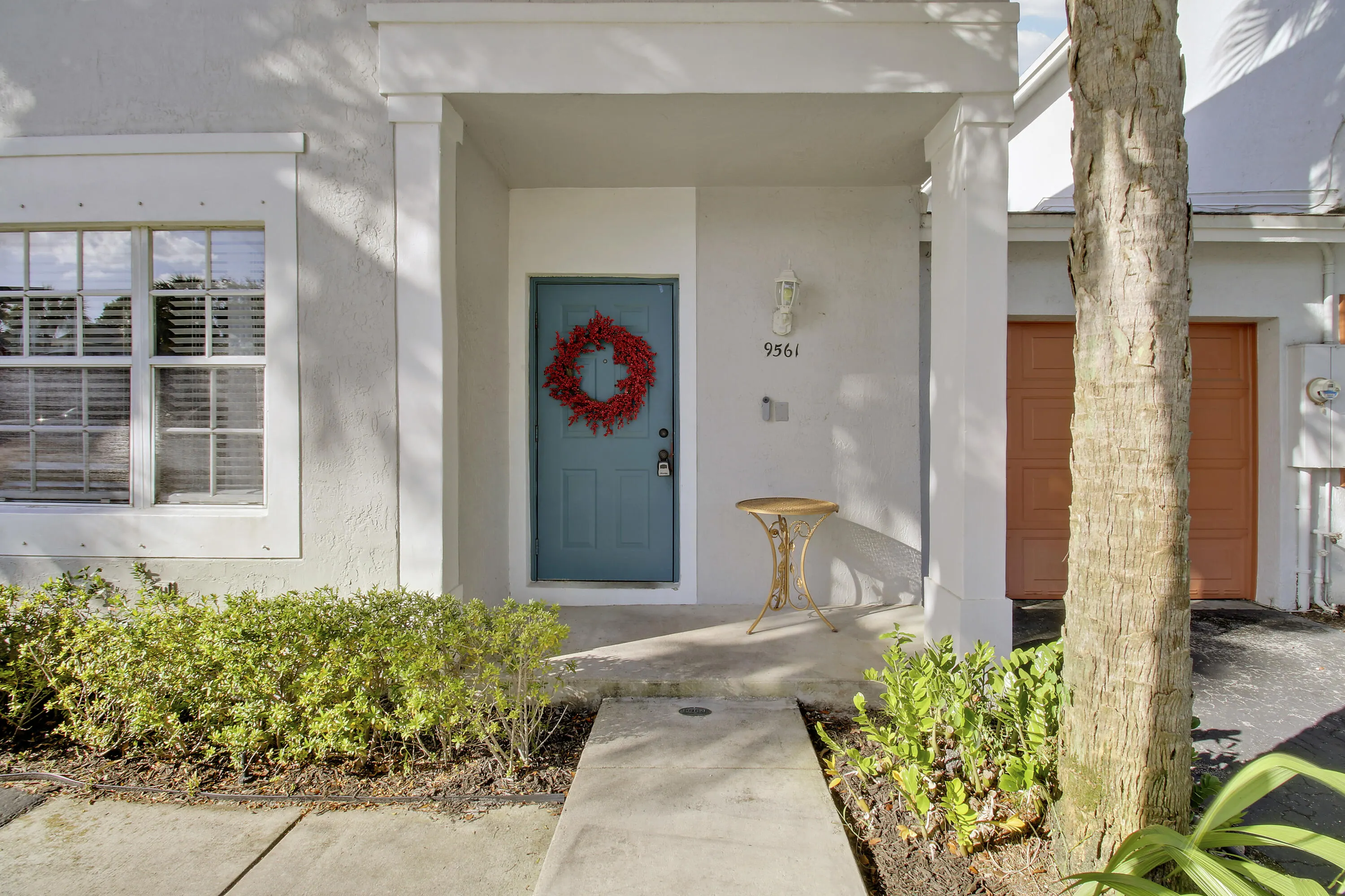 9561 Bradshaw Lane