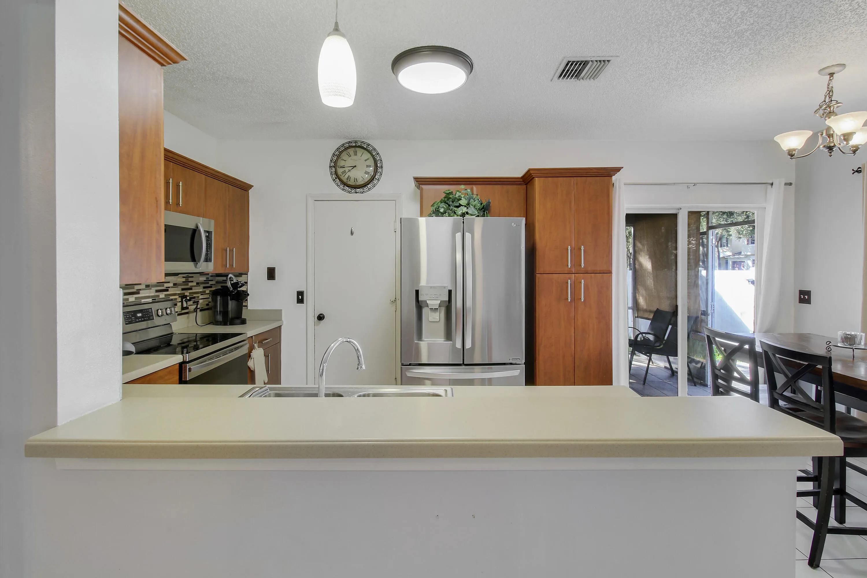 9561 Bradshaw Lane