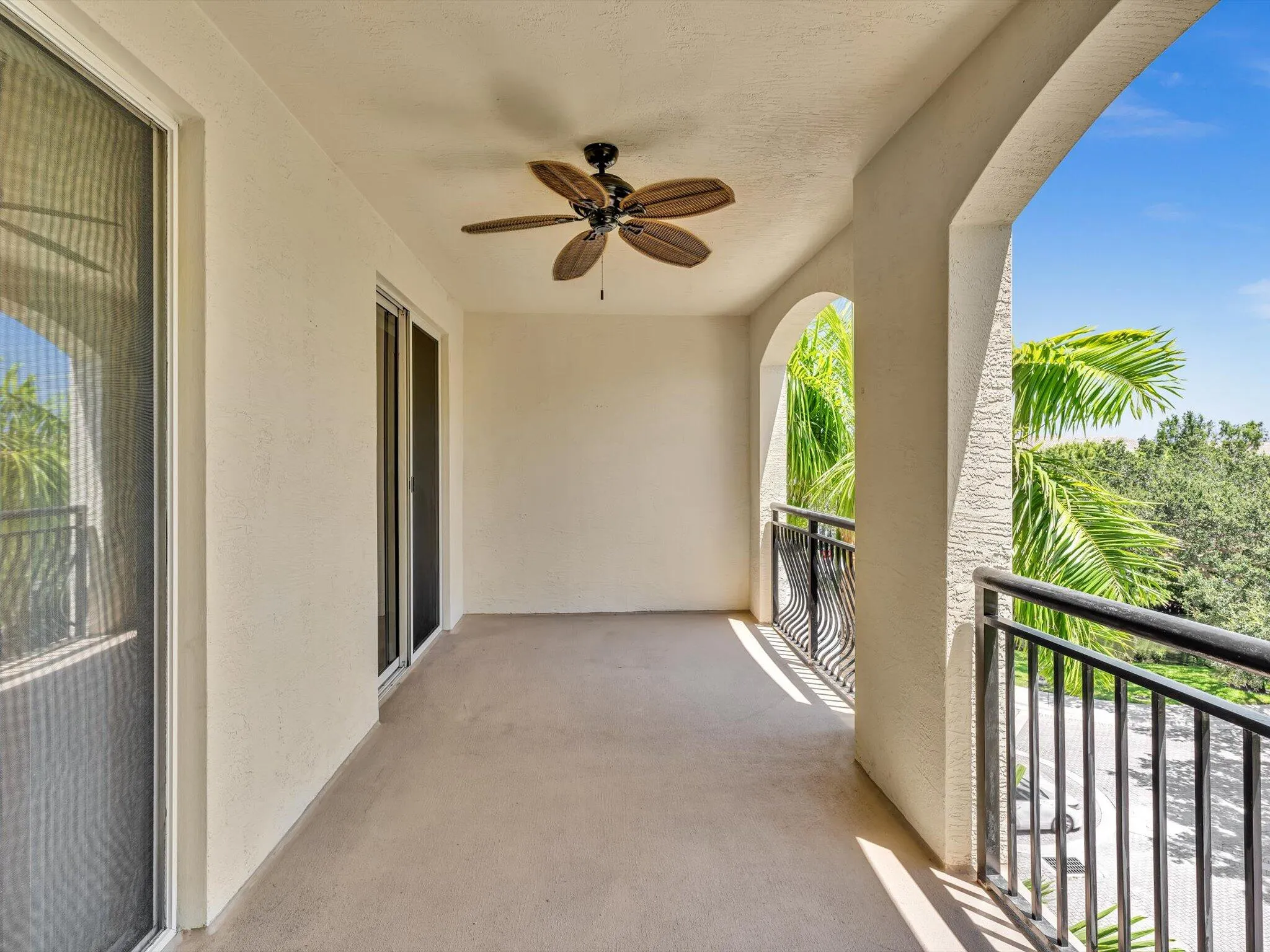 1405 RENAISSANCE Way #405