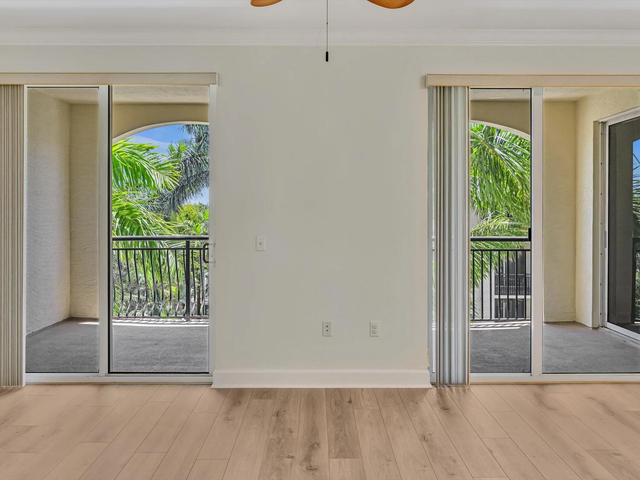 1405 RENAISSANCE Way #405