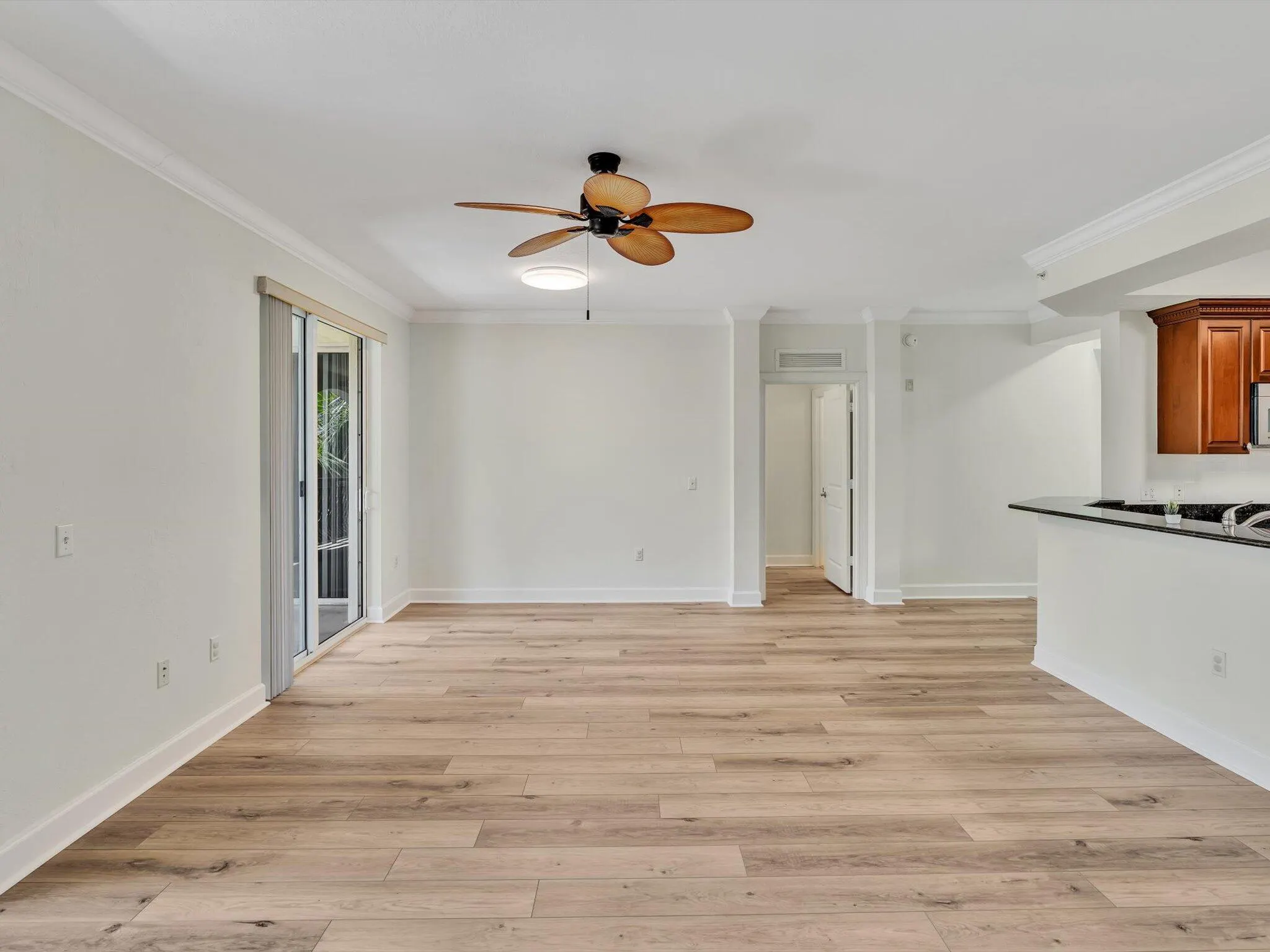 1405 RENAISSANCE Way #405
