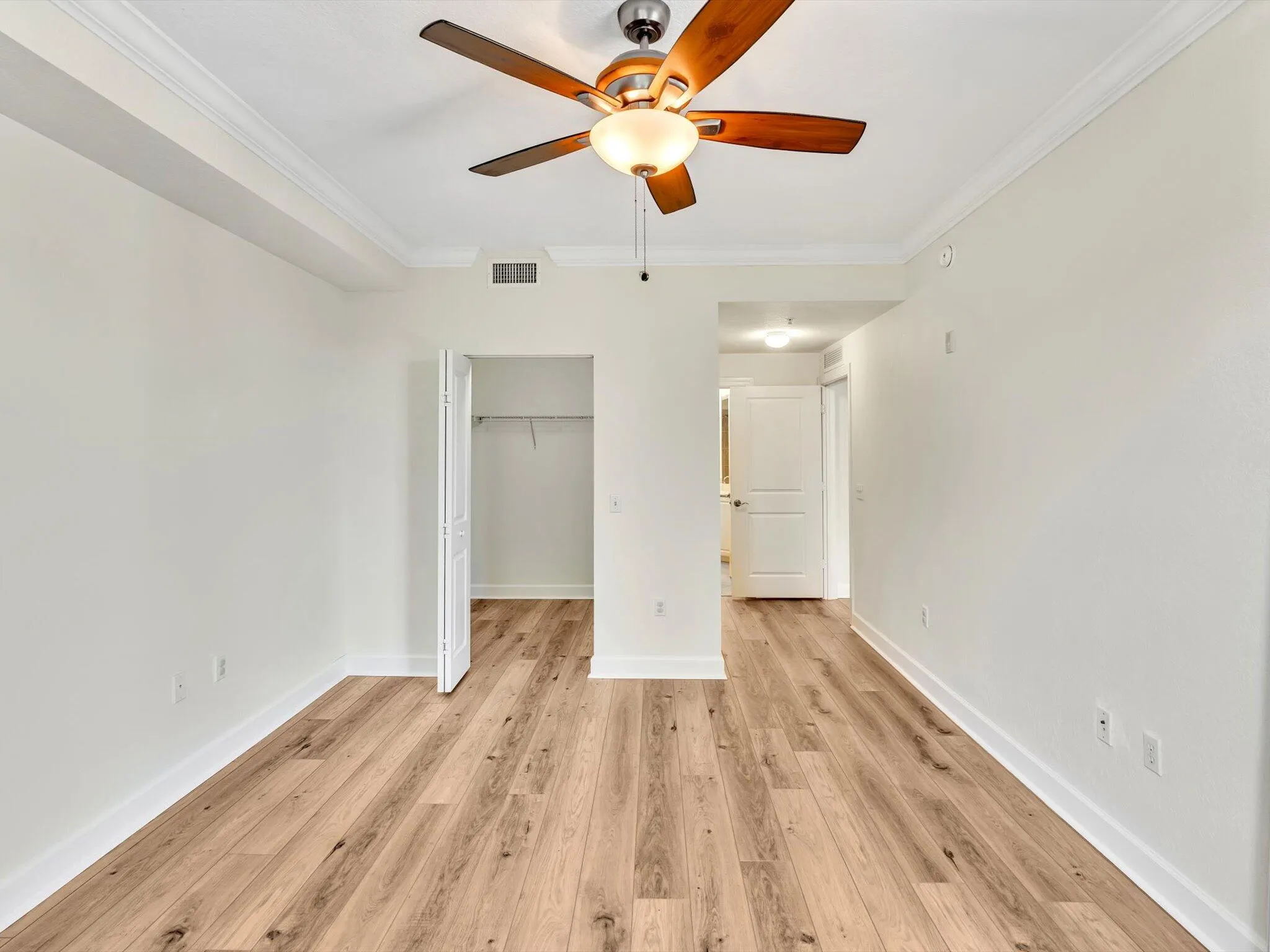 1405 RENAISSANCE Way #405