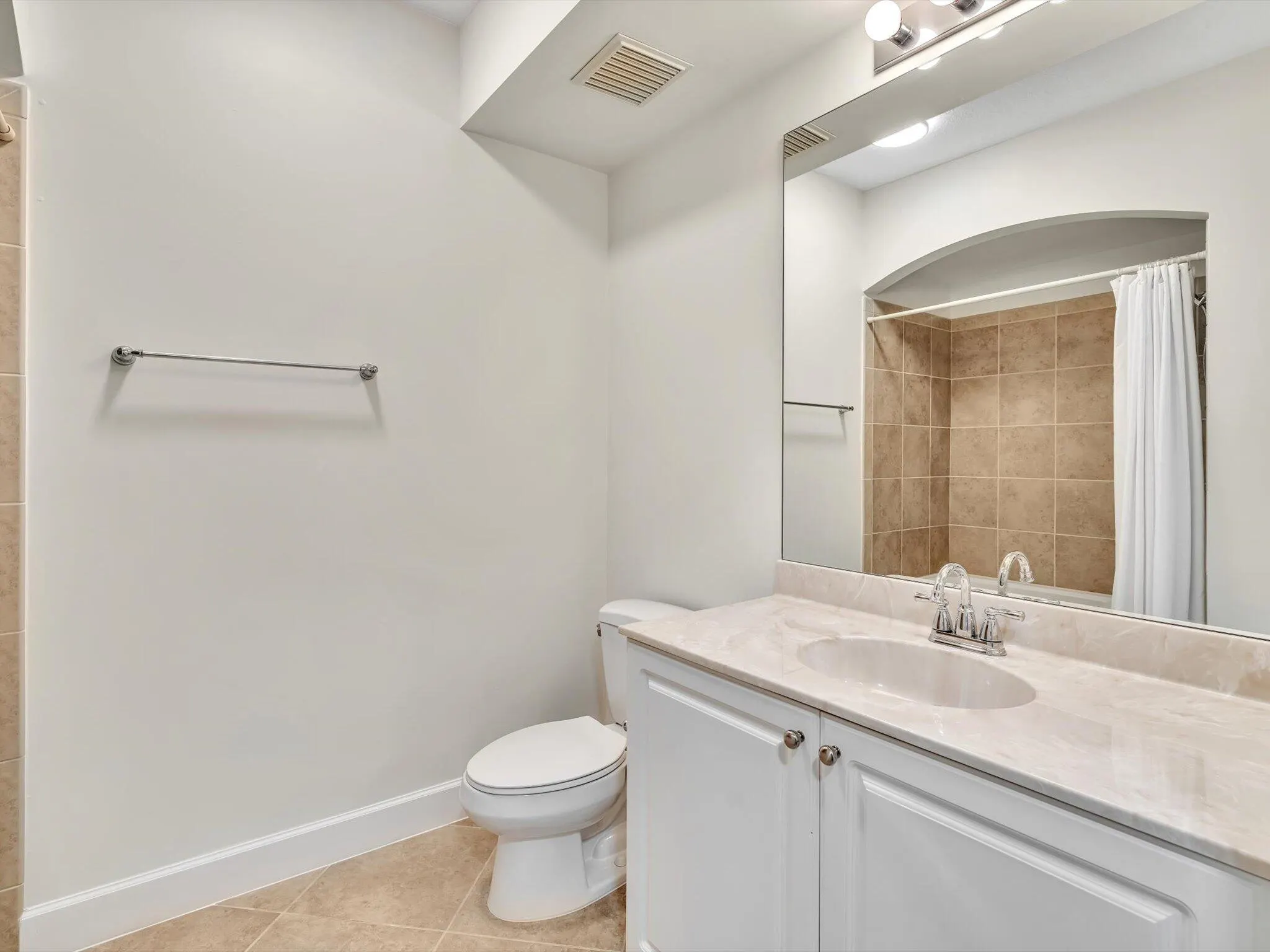 1405 RENAISSANCE Way #405