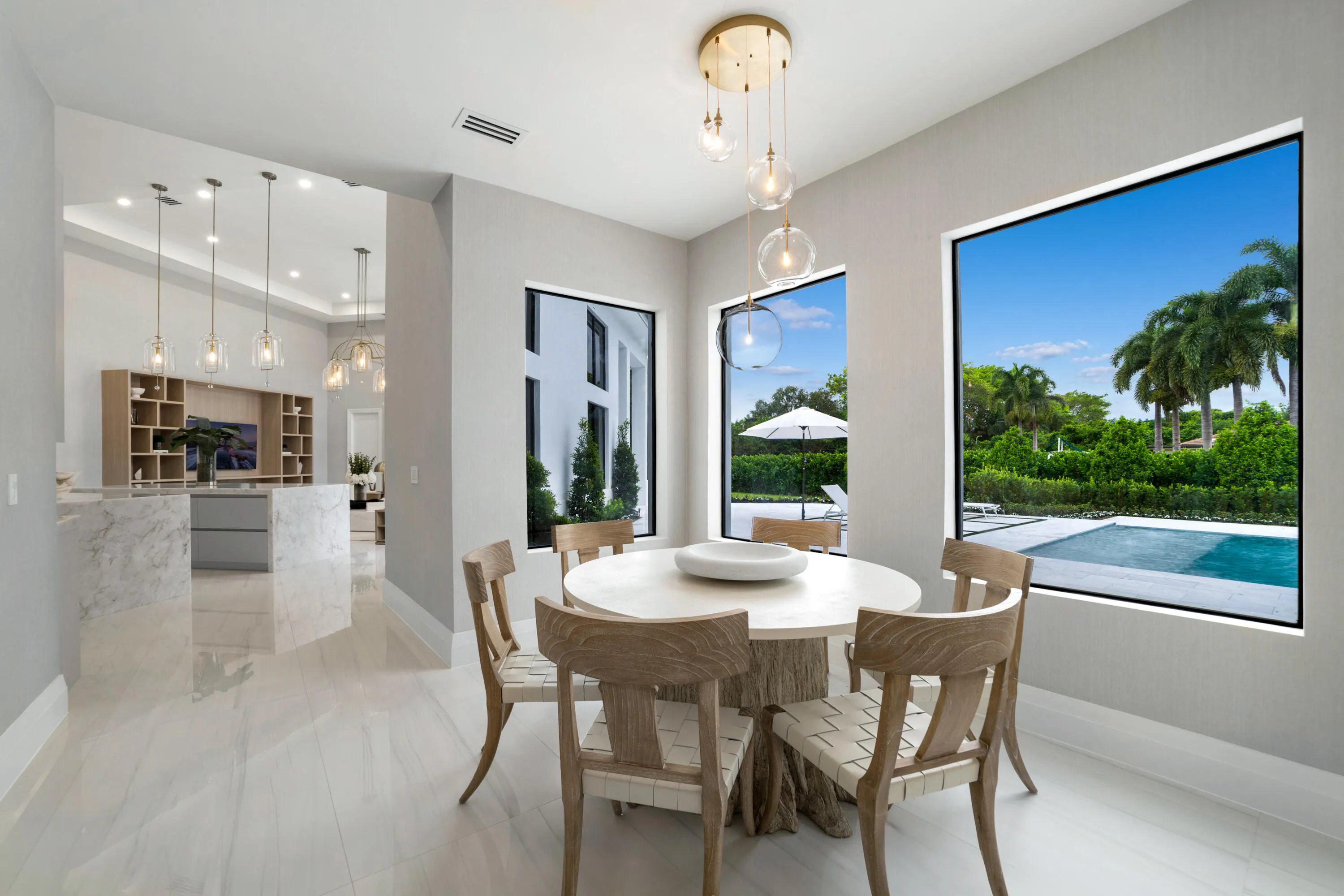18283 DAYBREAK Drive