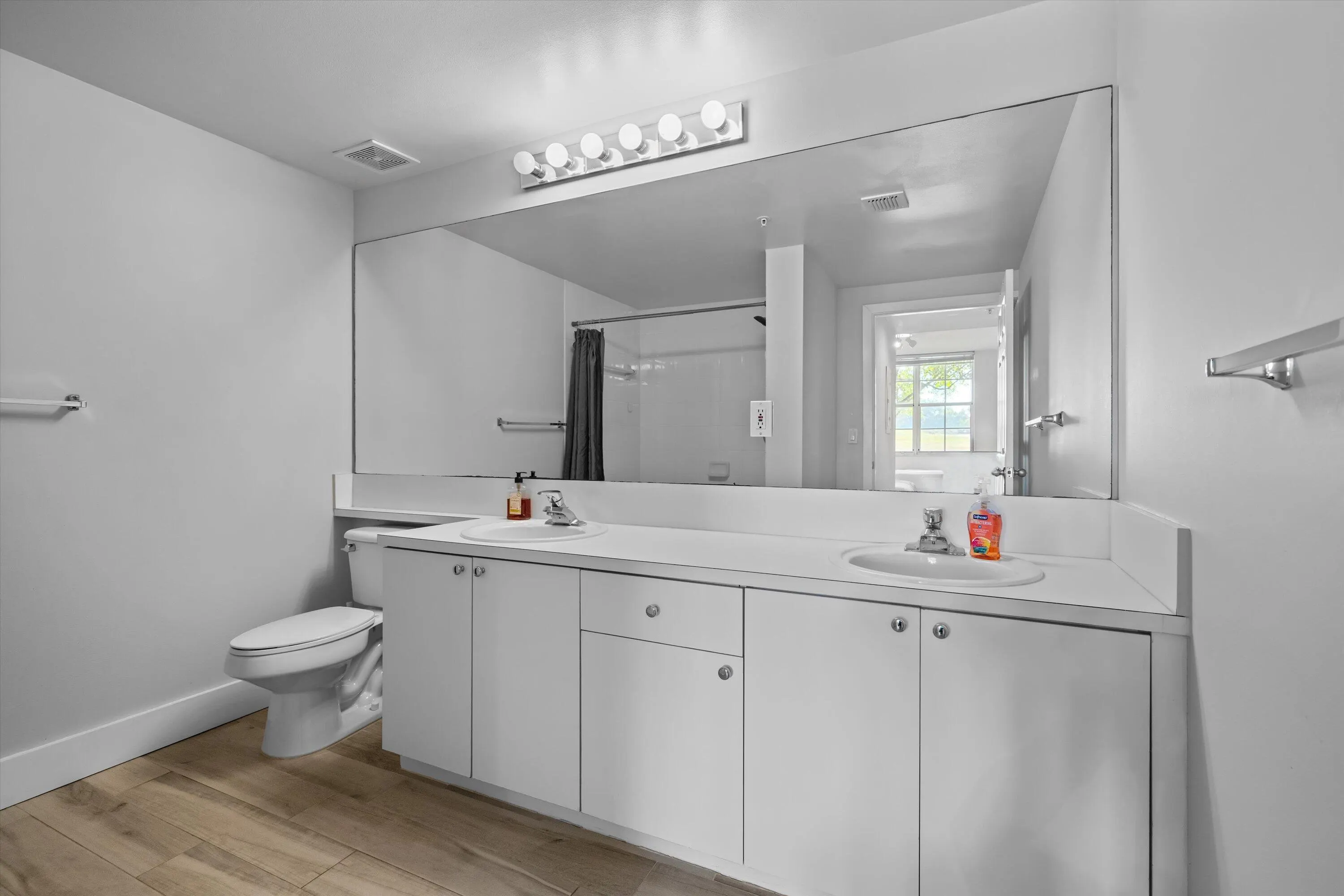 11730 SAINT ANDREWS Place #102