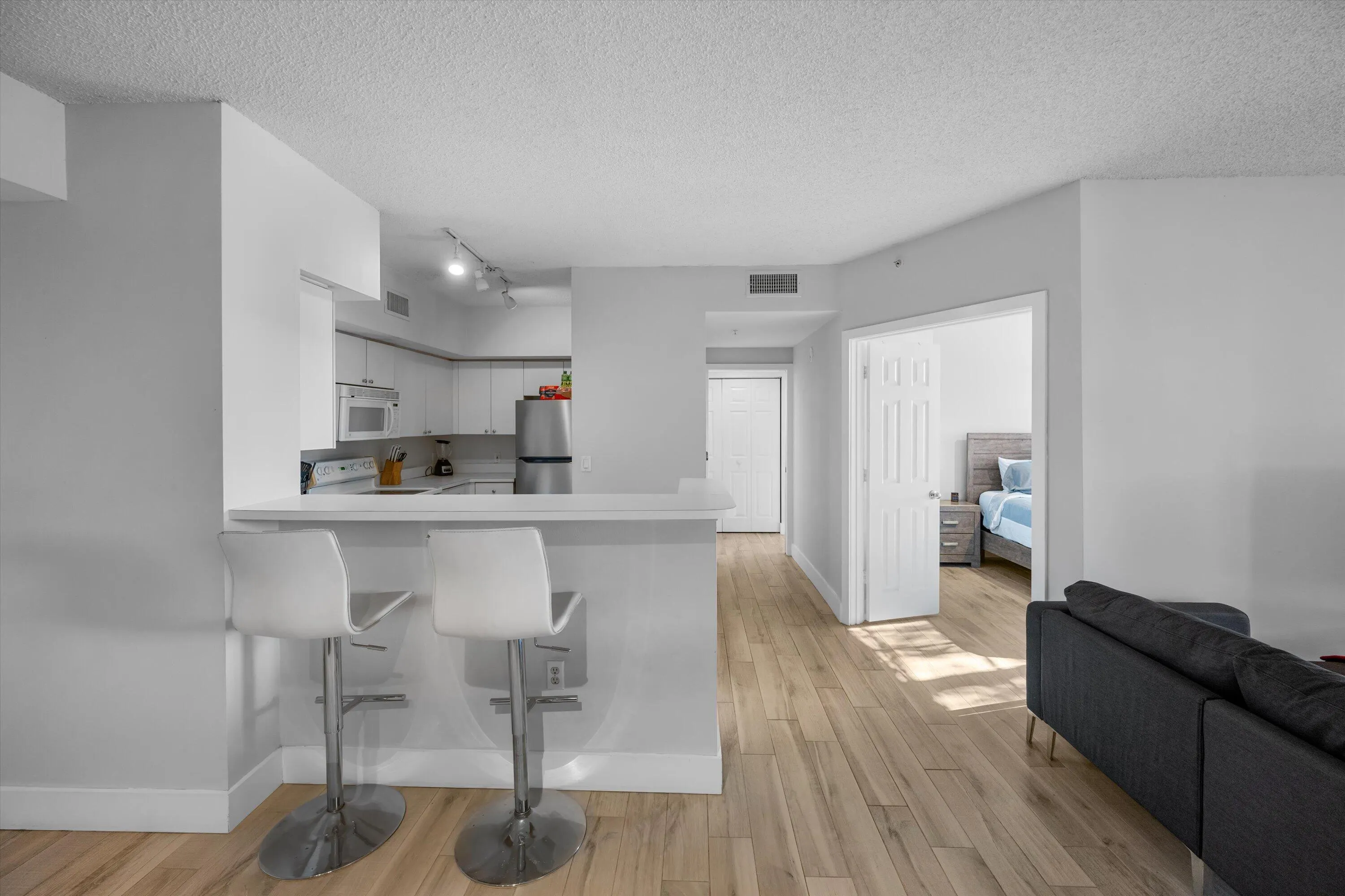 11730 SAINT ANDREWS Place #102
