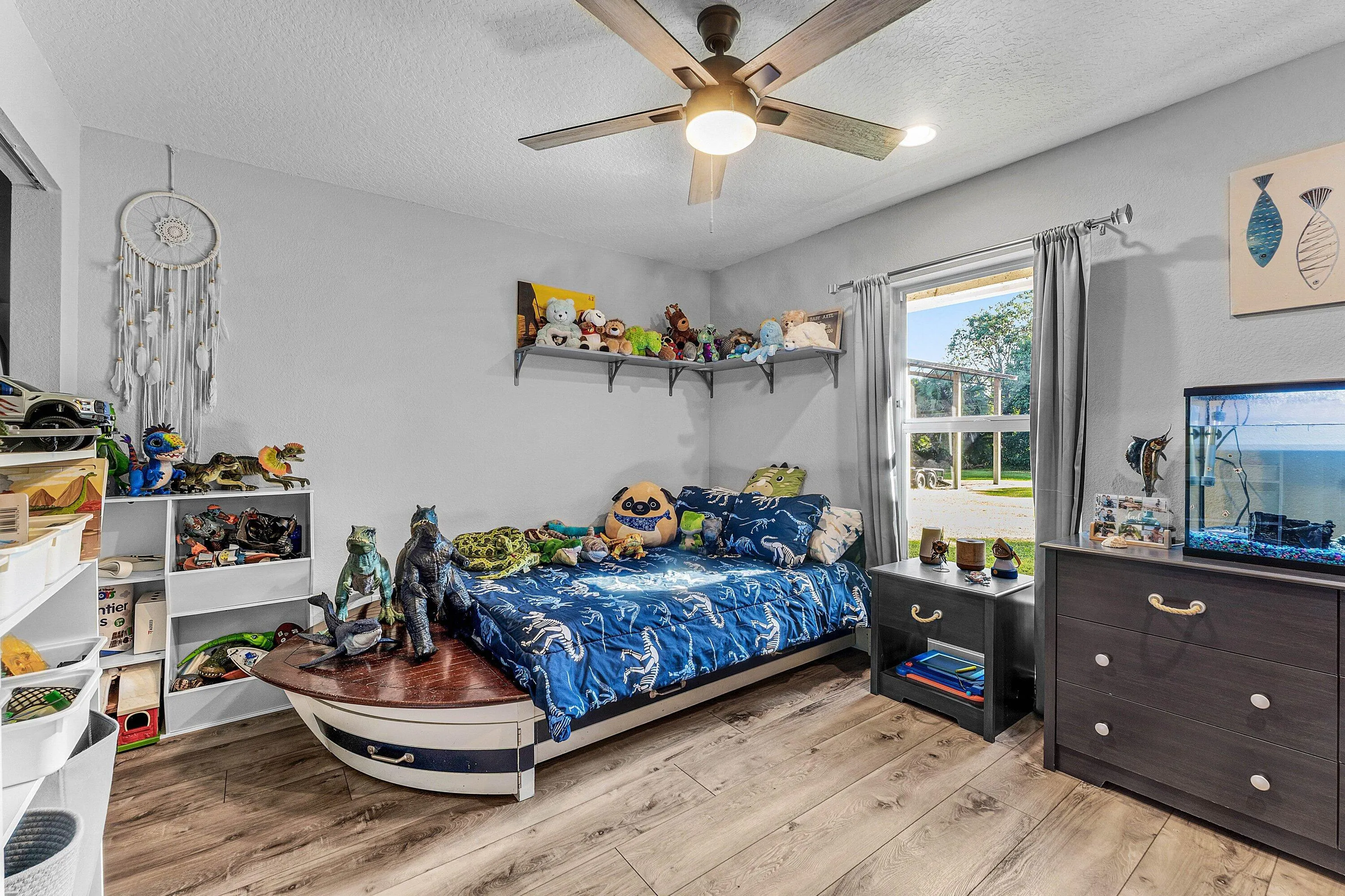 15760 97TH Drive N