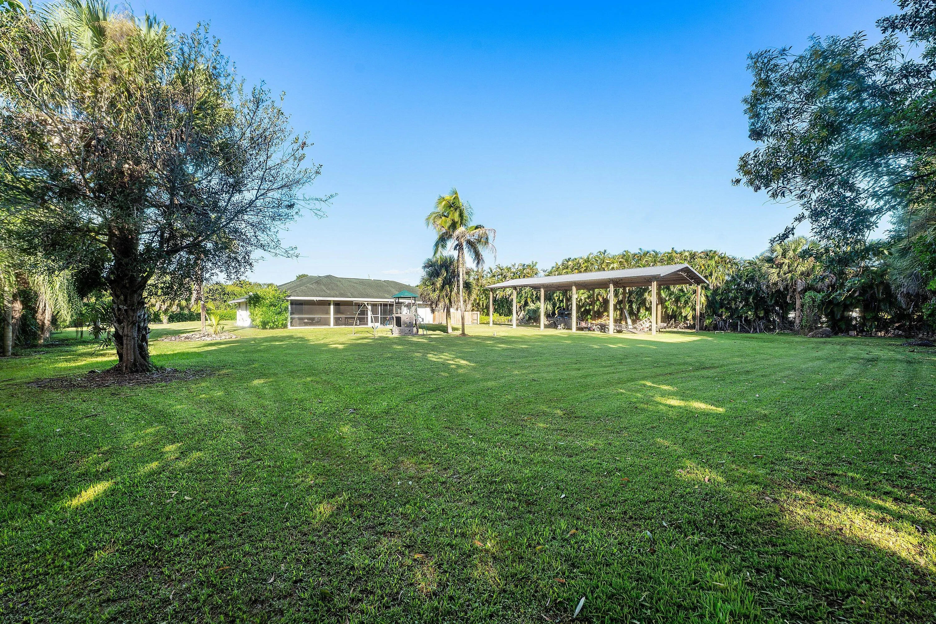 15760 97TH Drive N