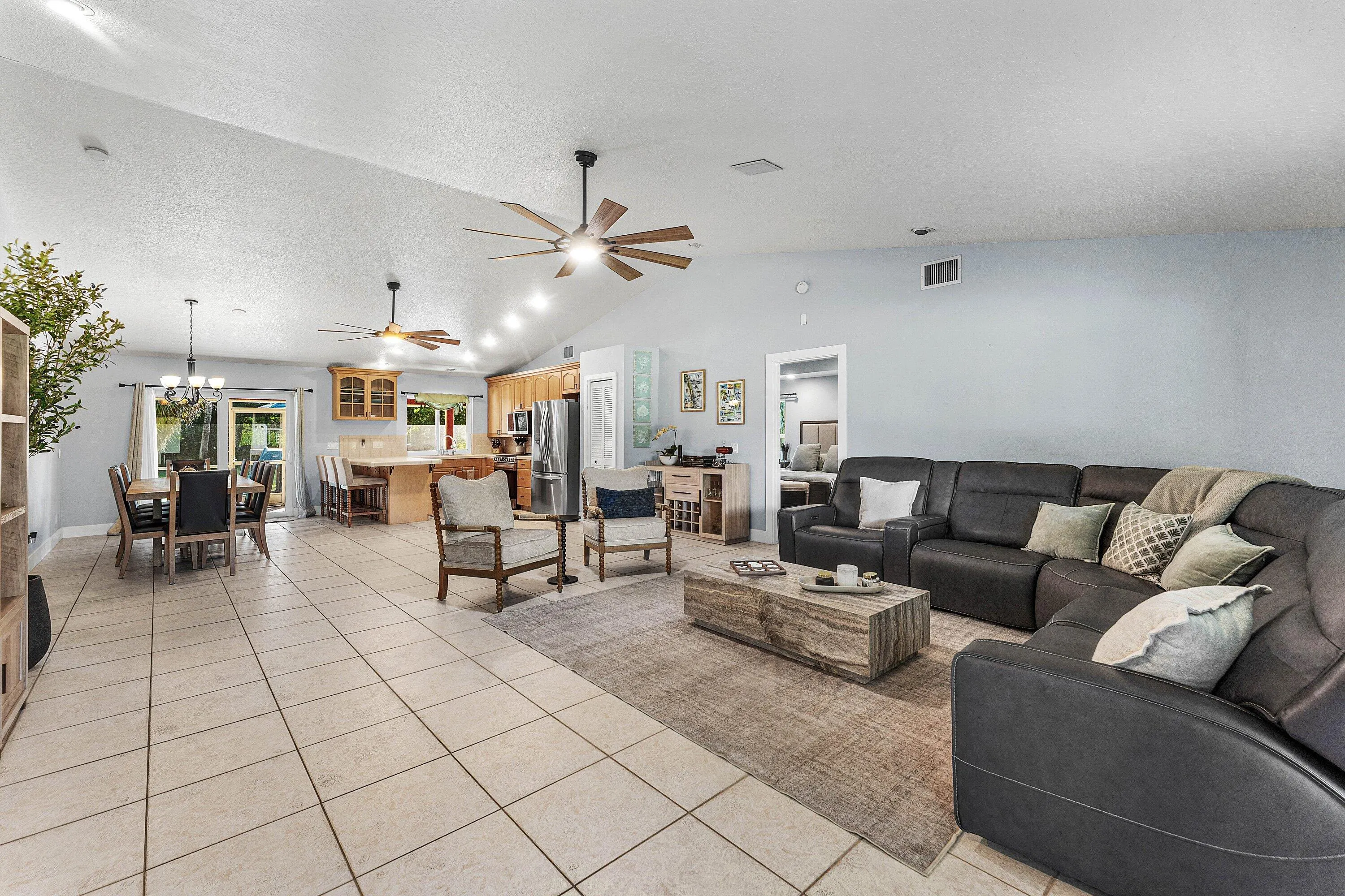 15760 97TH Drive N
