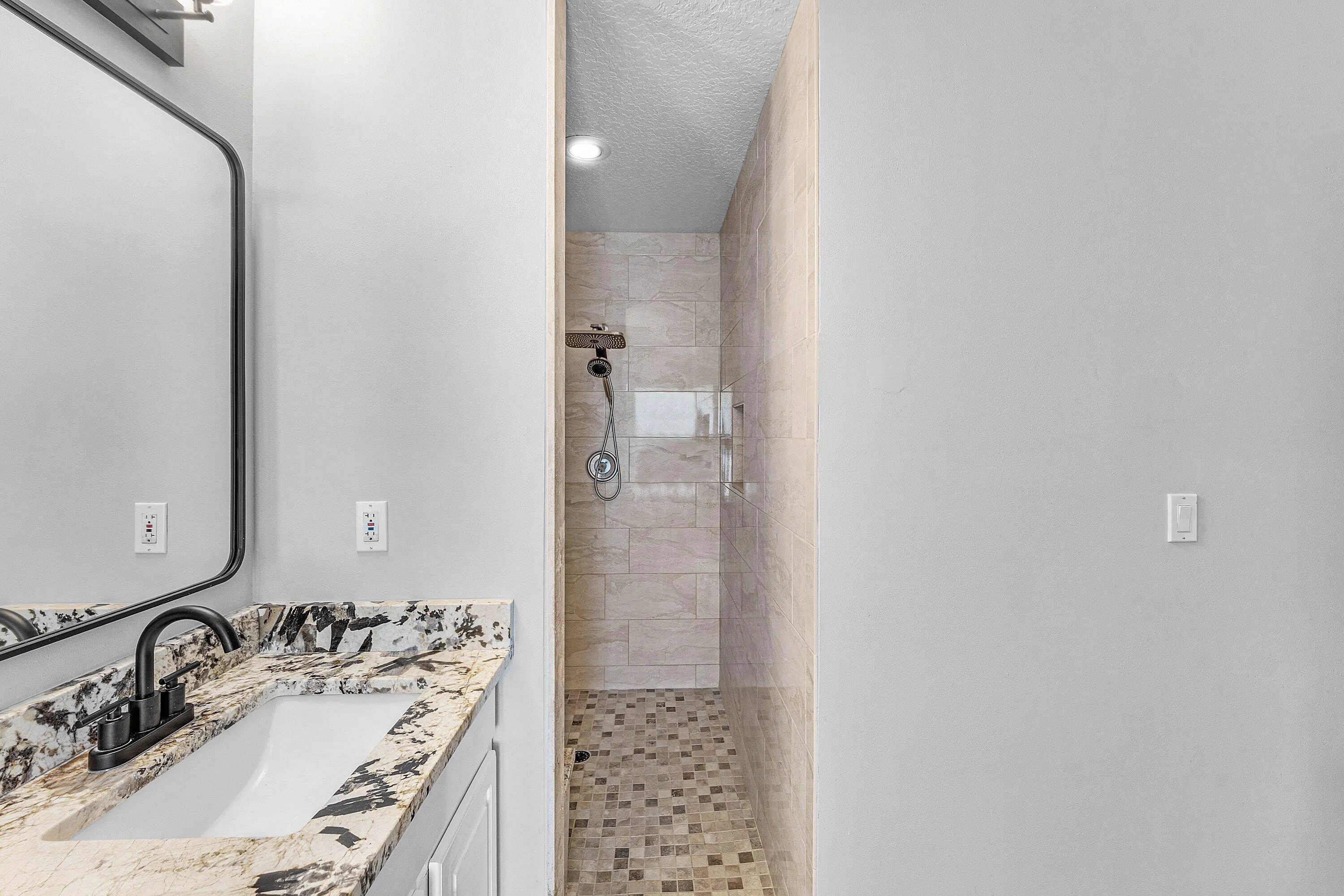 15760 97TH Drive N